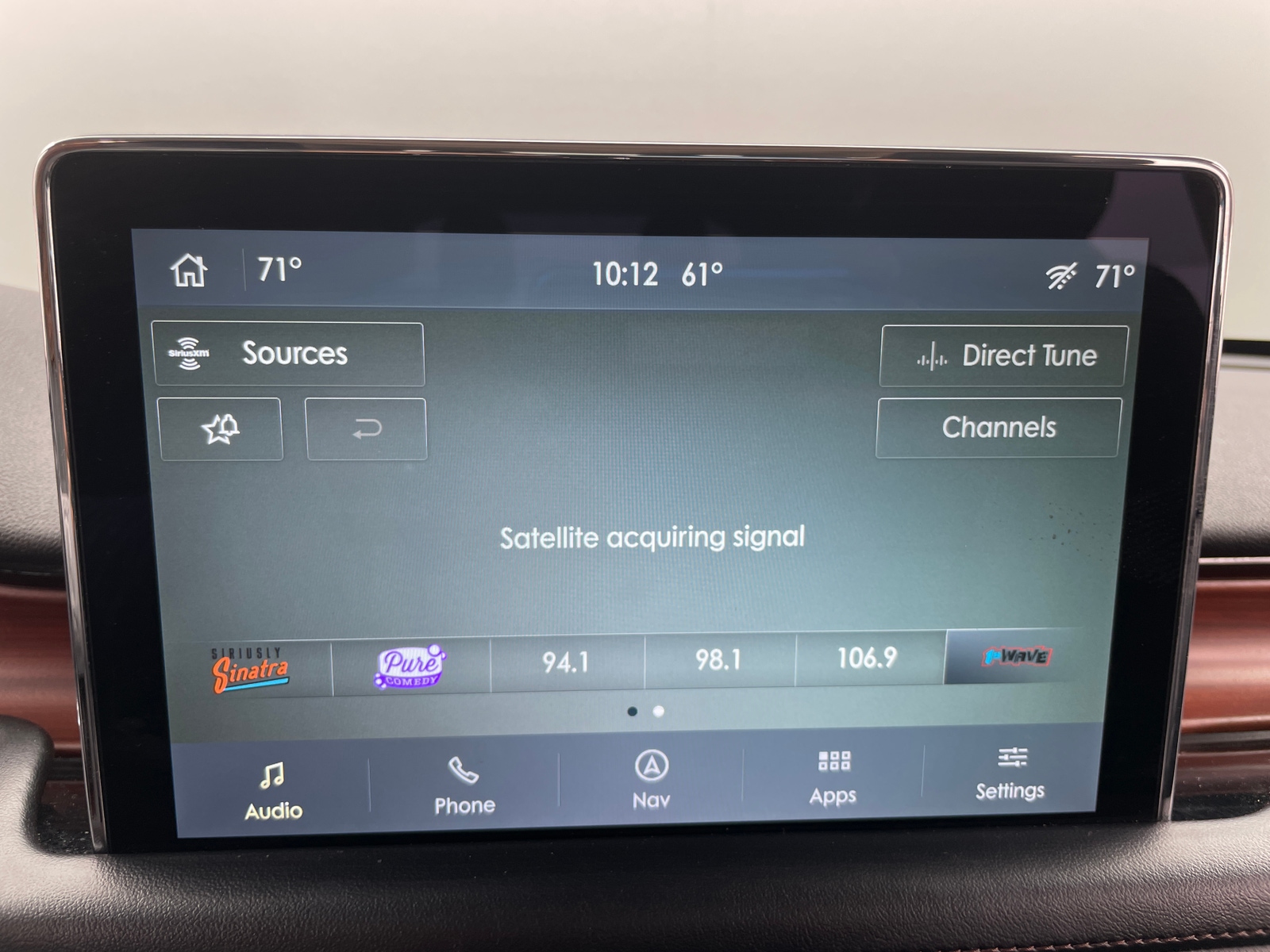 Thumbnail: 2020 Lincoln Aviator - 3