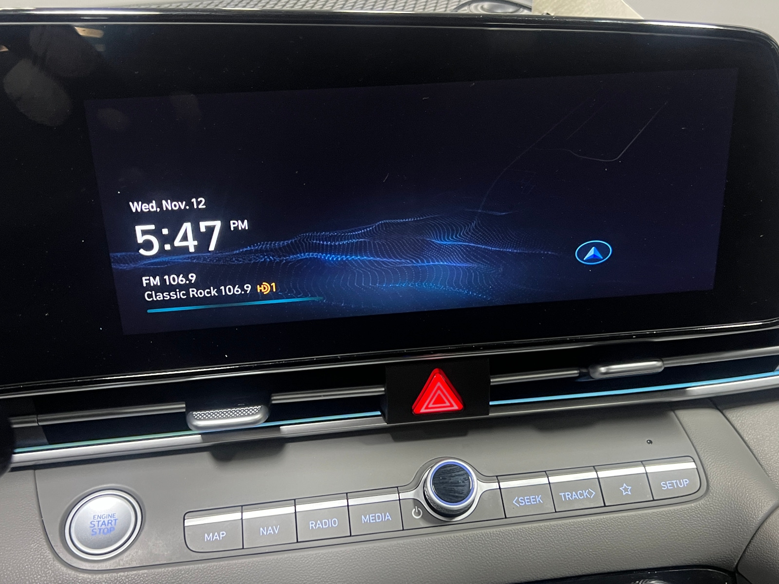 Thumbnail: 2024 Hyundai Elantra - 4