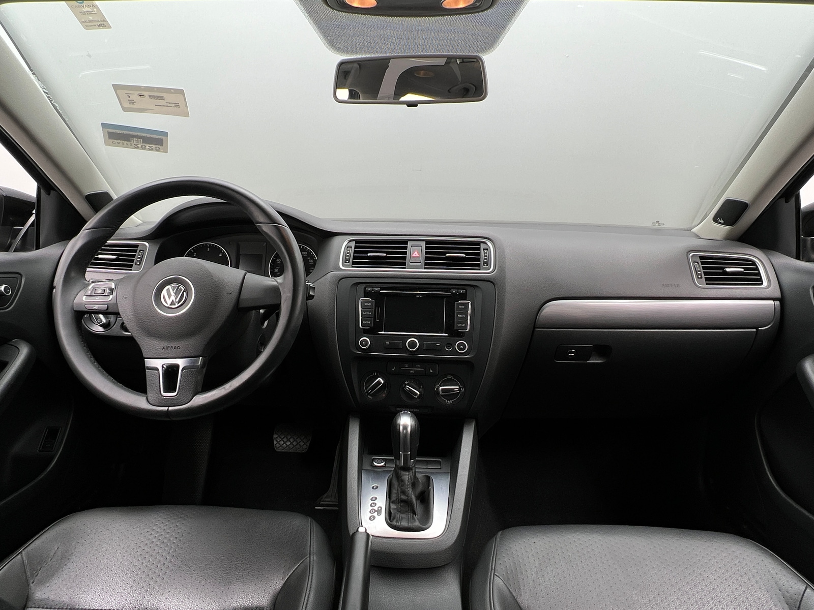 Thumbnail: 2014 Volkswagen Jetta - 2