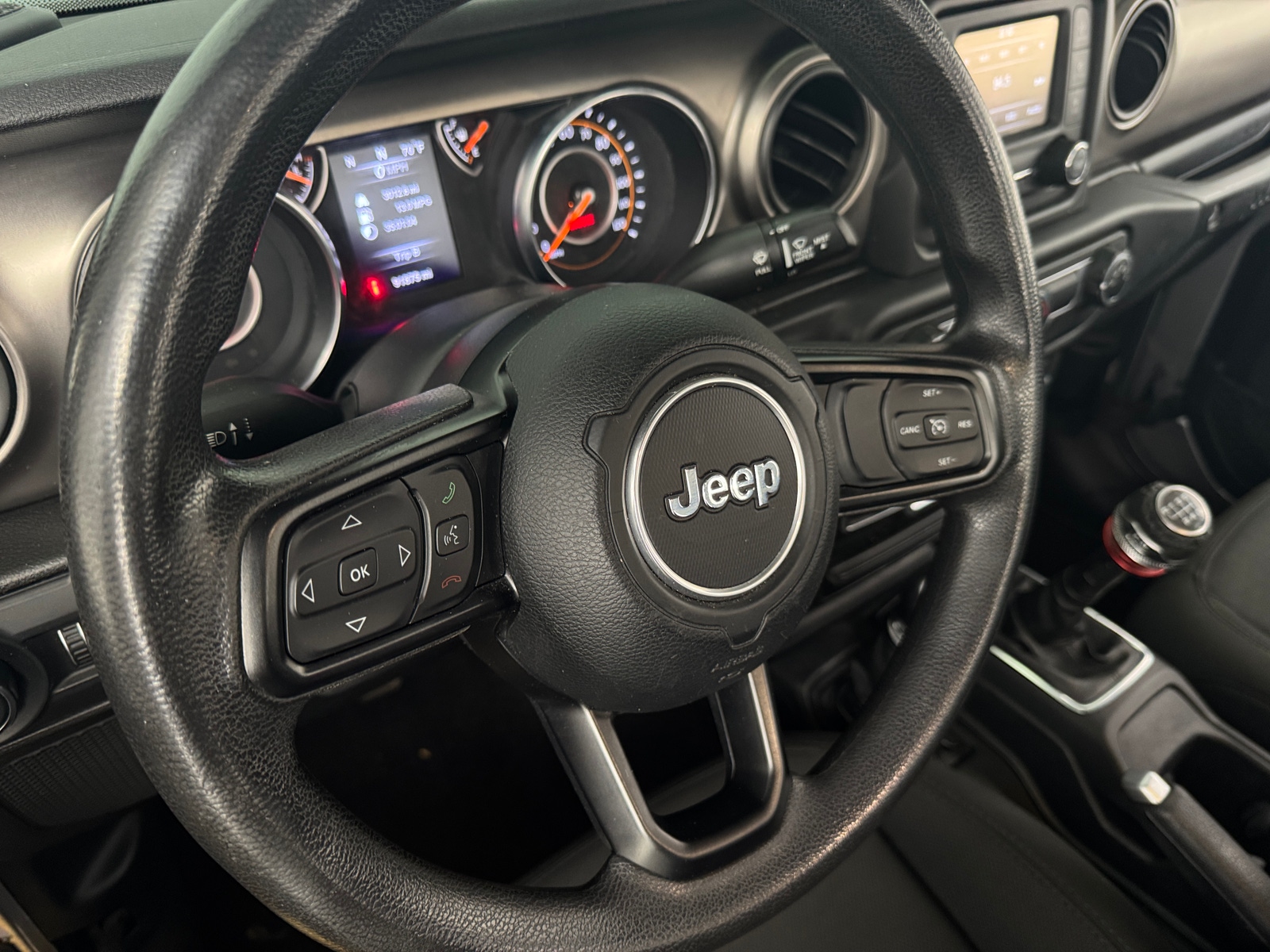 Thumbnail: 2020 Jeep Wrangler - 5