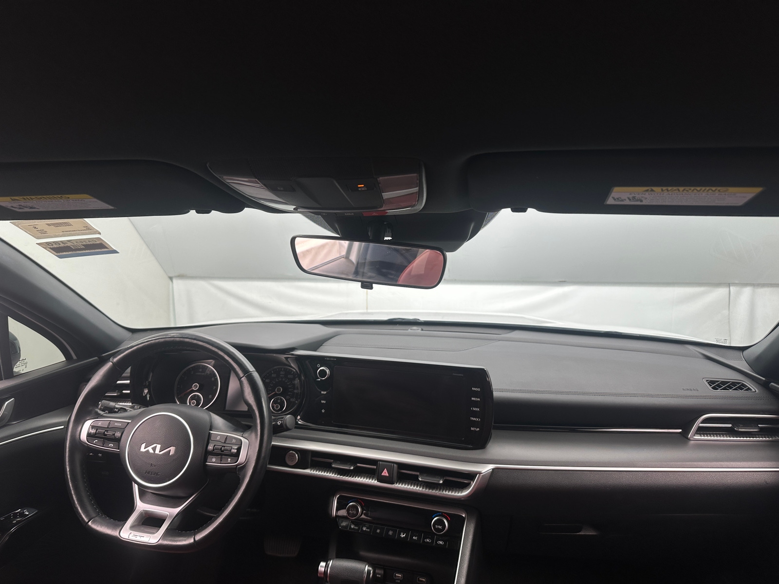 Thumbnail: 2024 Kia K5 - 3