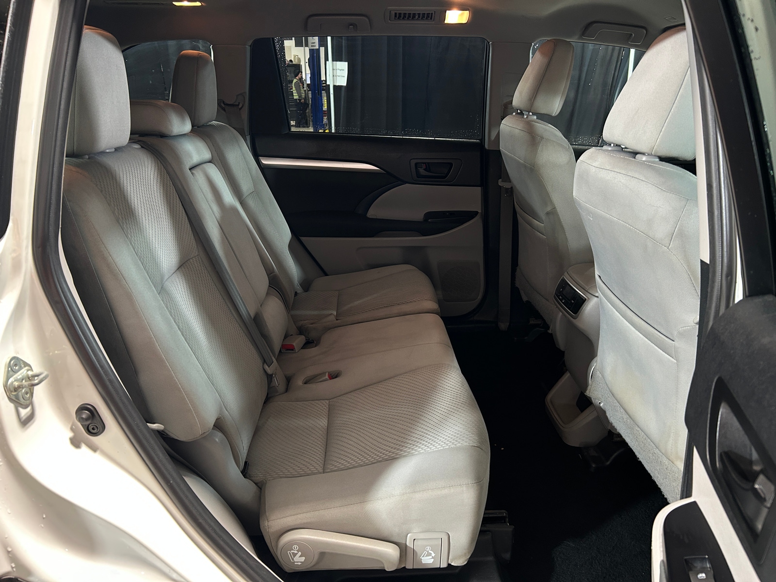 Thumbnail: 2019 Toyota Highlander - 6