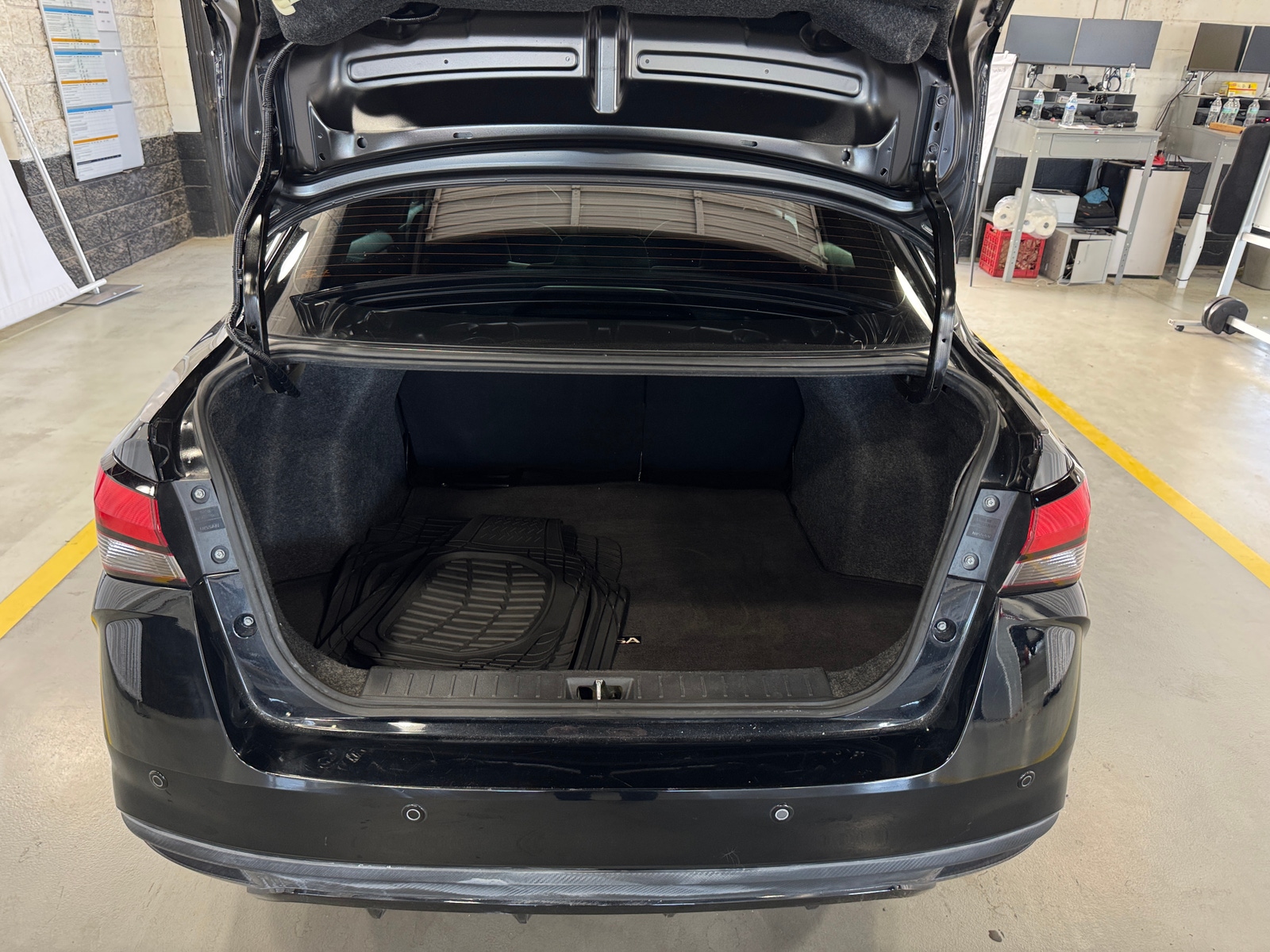 Thumbnail: 2021 Nissan Versa - 7