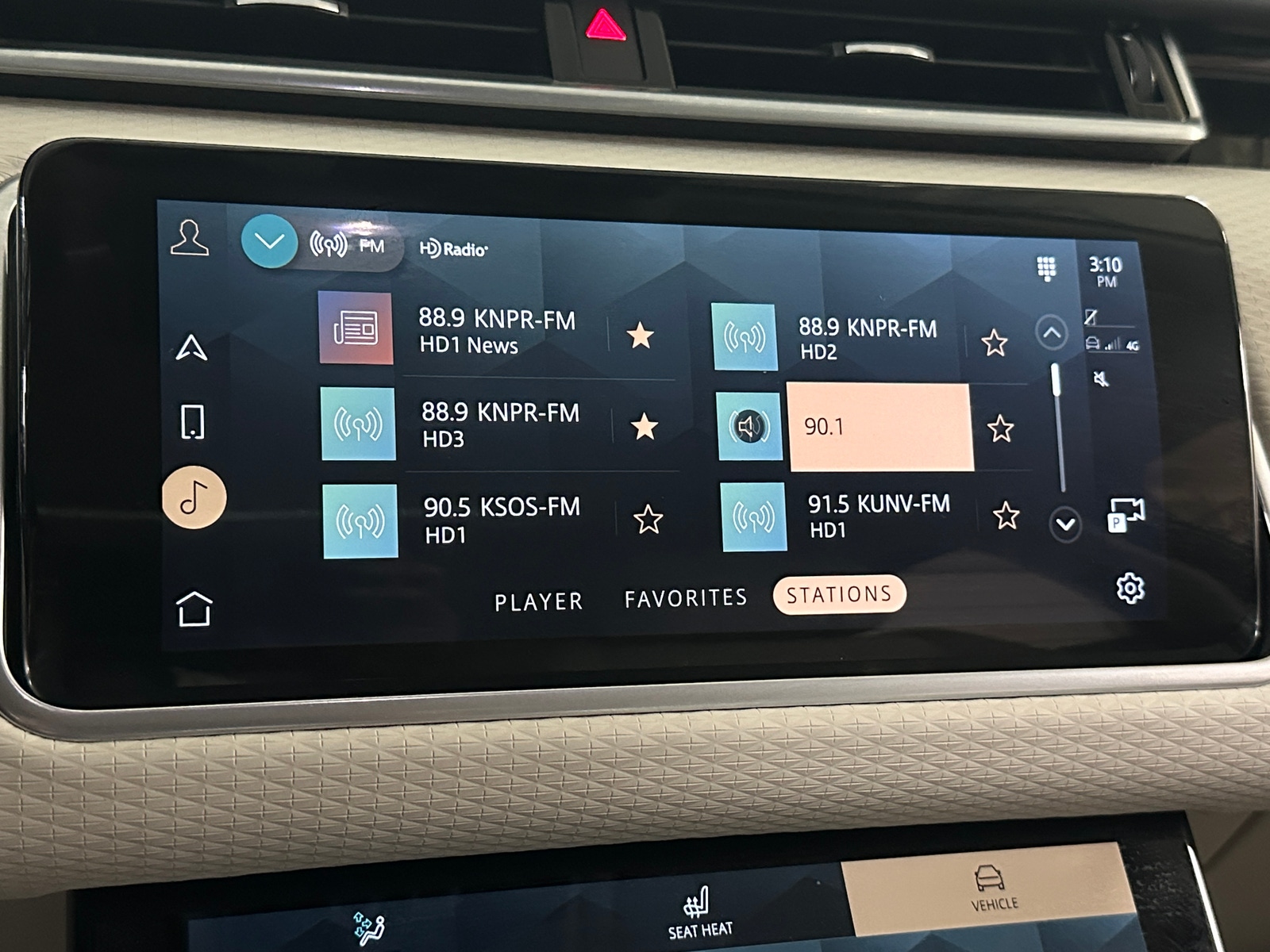 Thumbnail: 2021 Land Rover Range Rover Velar - 3