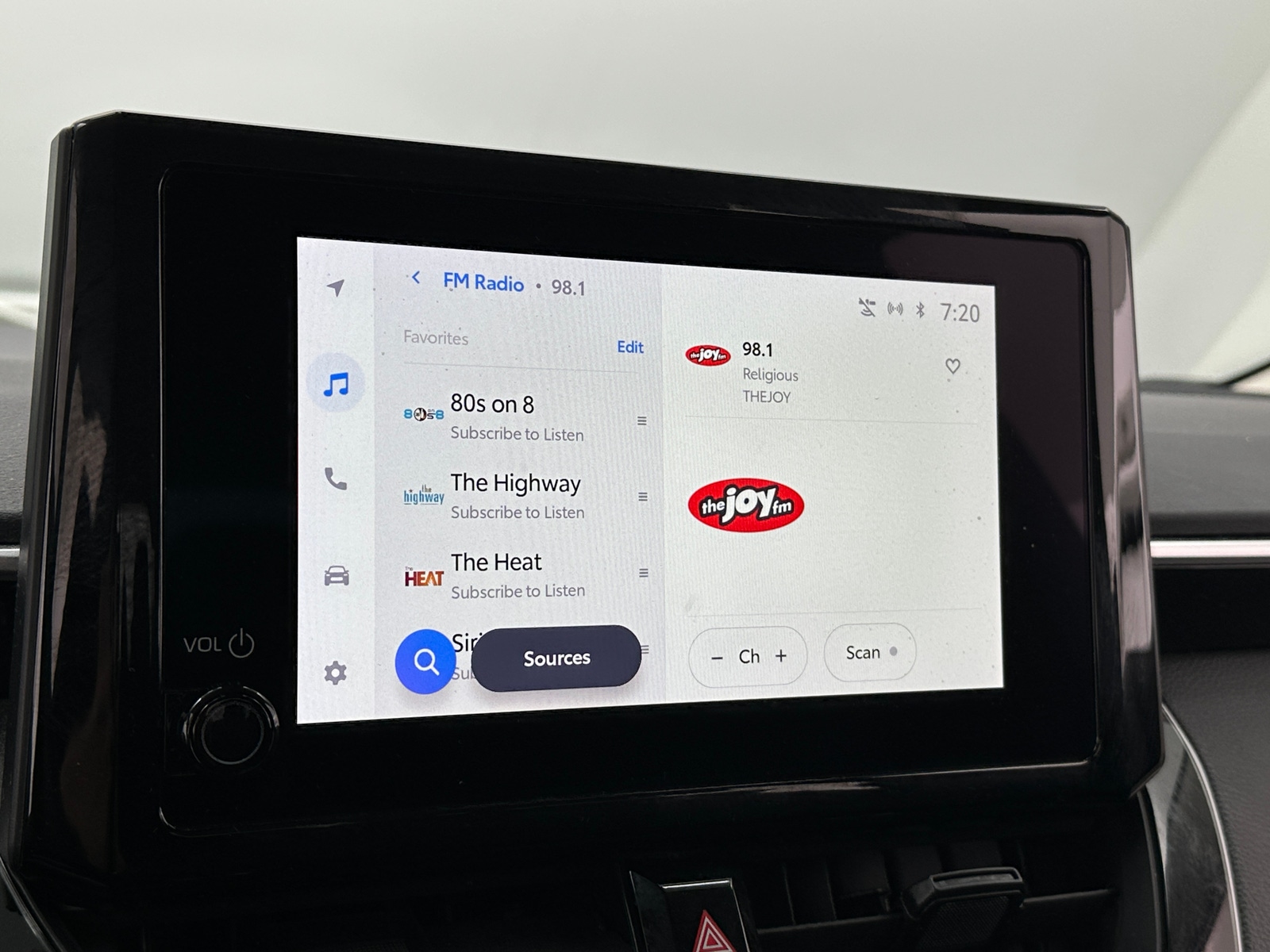 Thumbnail: 2024 Toyota Corolla - 4