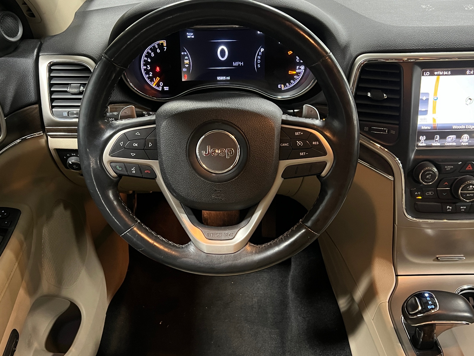 Thumbnail: 2015 Jeep Grand Cherokee - 4