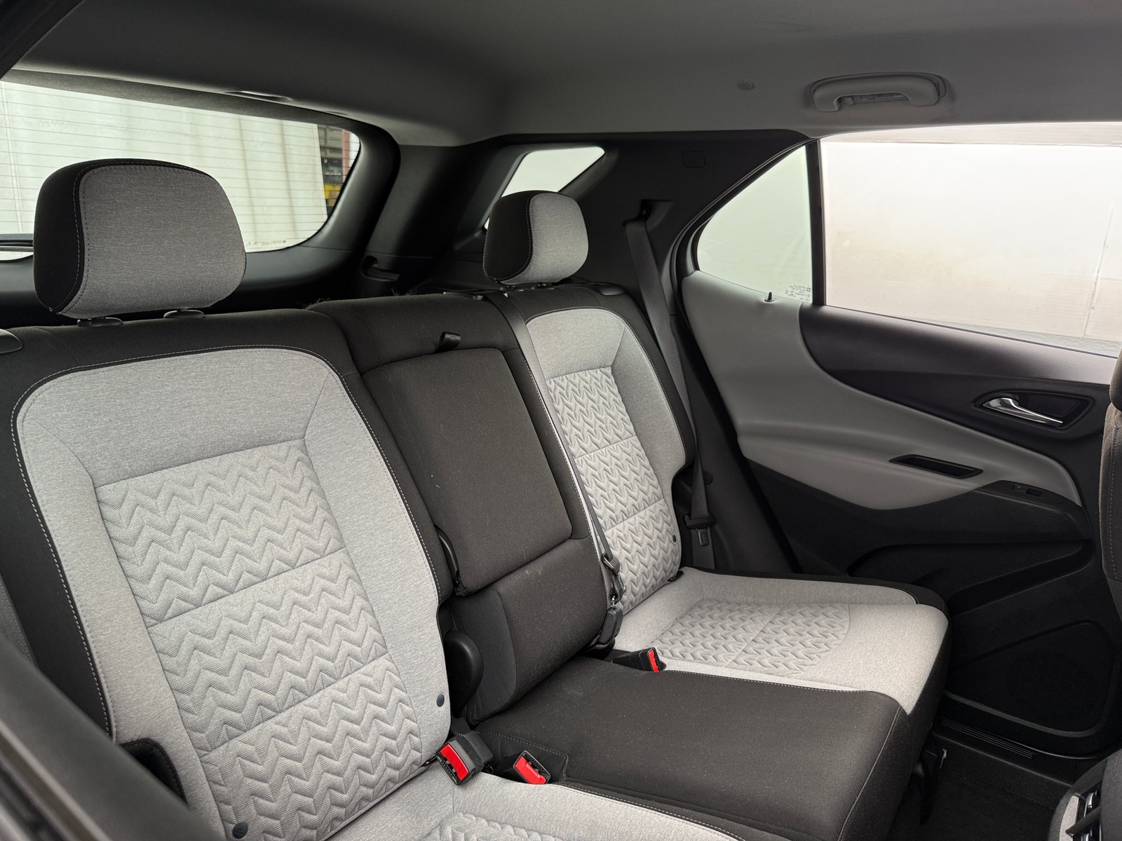 Thumbnail: 2022 Chevrolet Equinox - 6