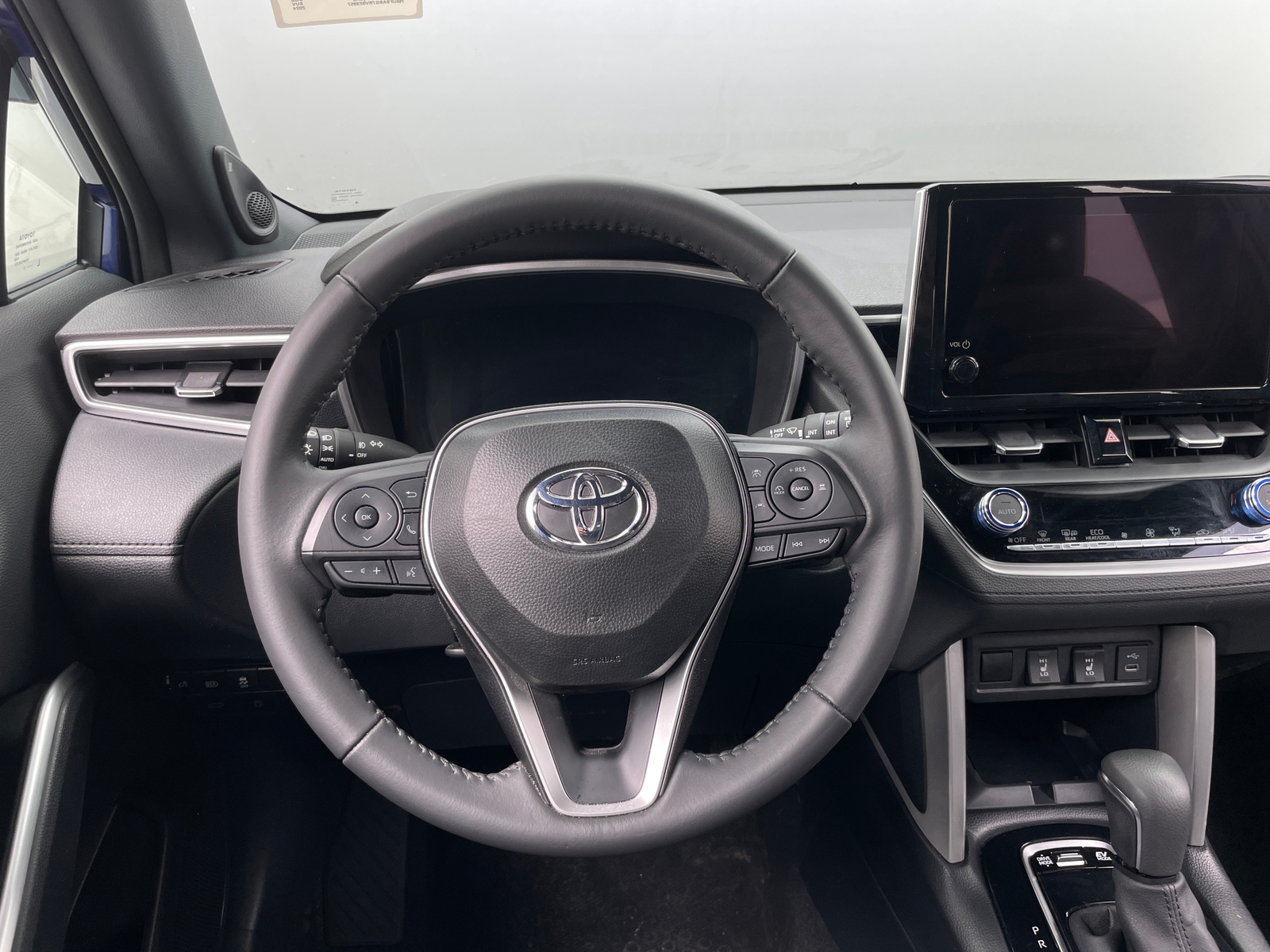 Thumbnail: 2024 Toyota Corolla Cross - 4