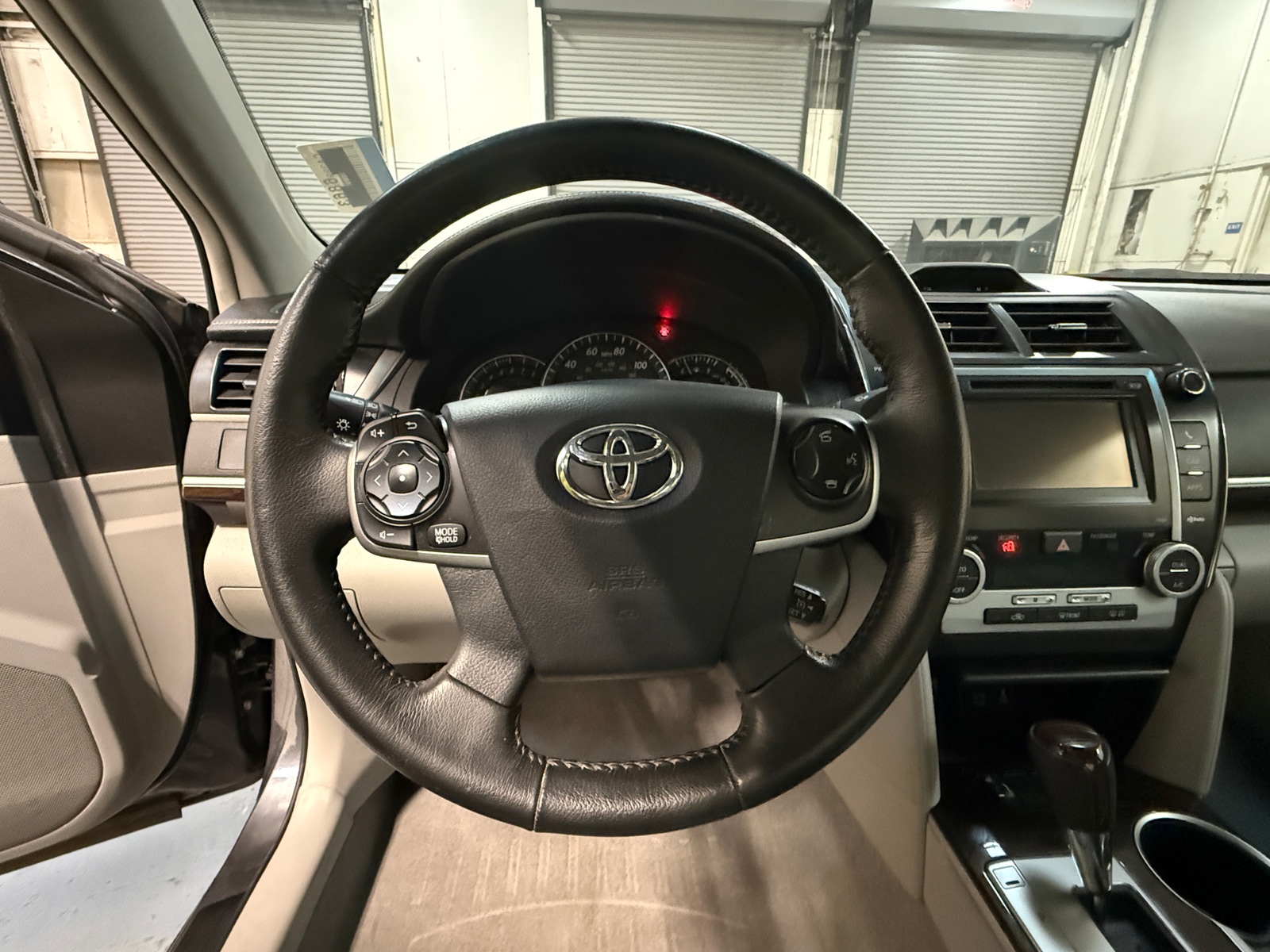 Thumbnail: 2012 Toyota Camry - 5