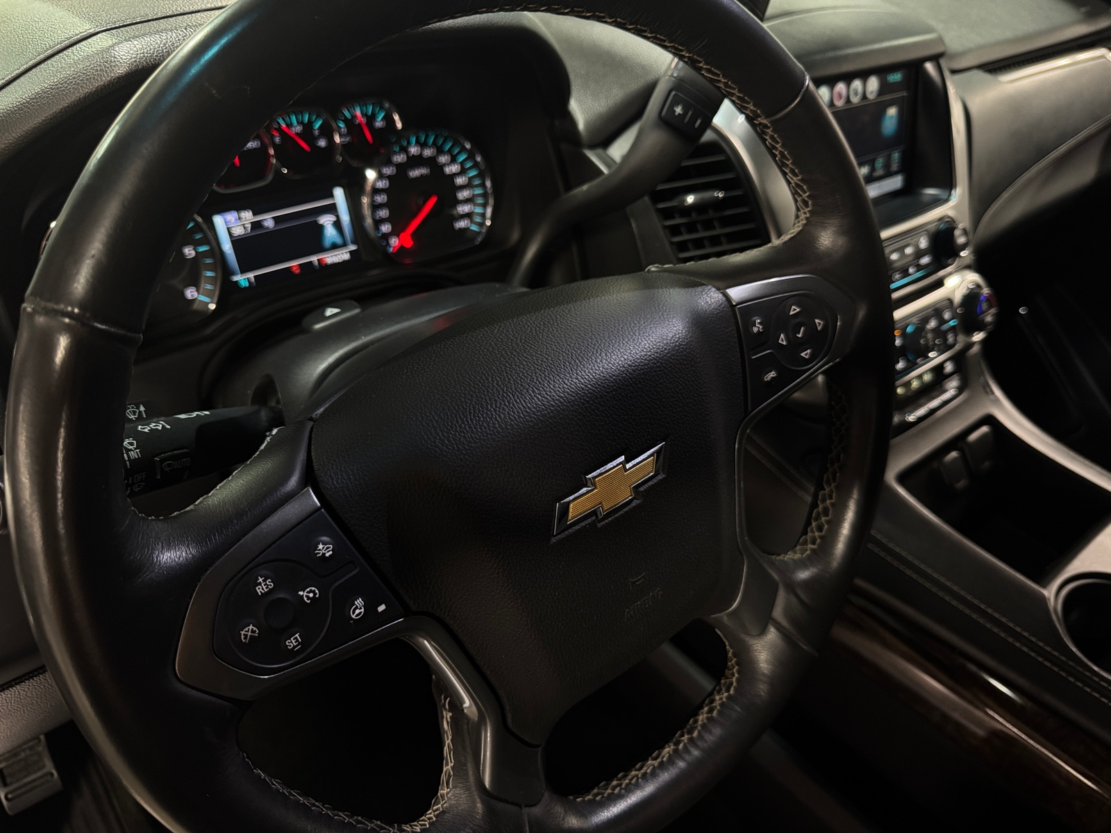 Thumbnail: 2016 Chevrolet Tahoe - 4