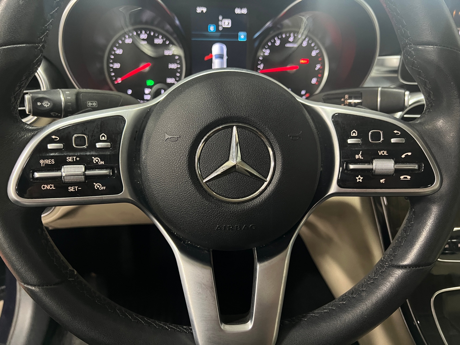 Thumbnail: 2019 Mercedes-Benz C-Class - 4