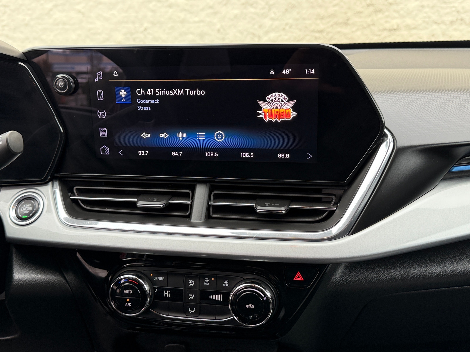 Thumbnail: 2025 Chevrolet Trax - 4