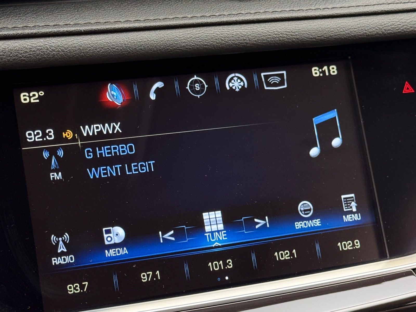 Thumbnail: 2018 Cadillac XT5 - 3