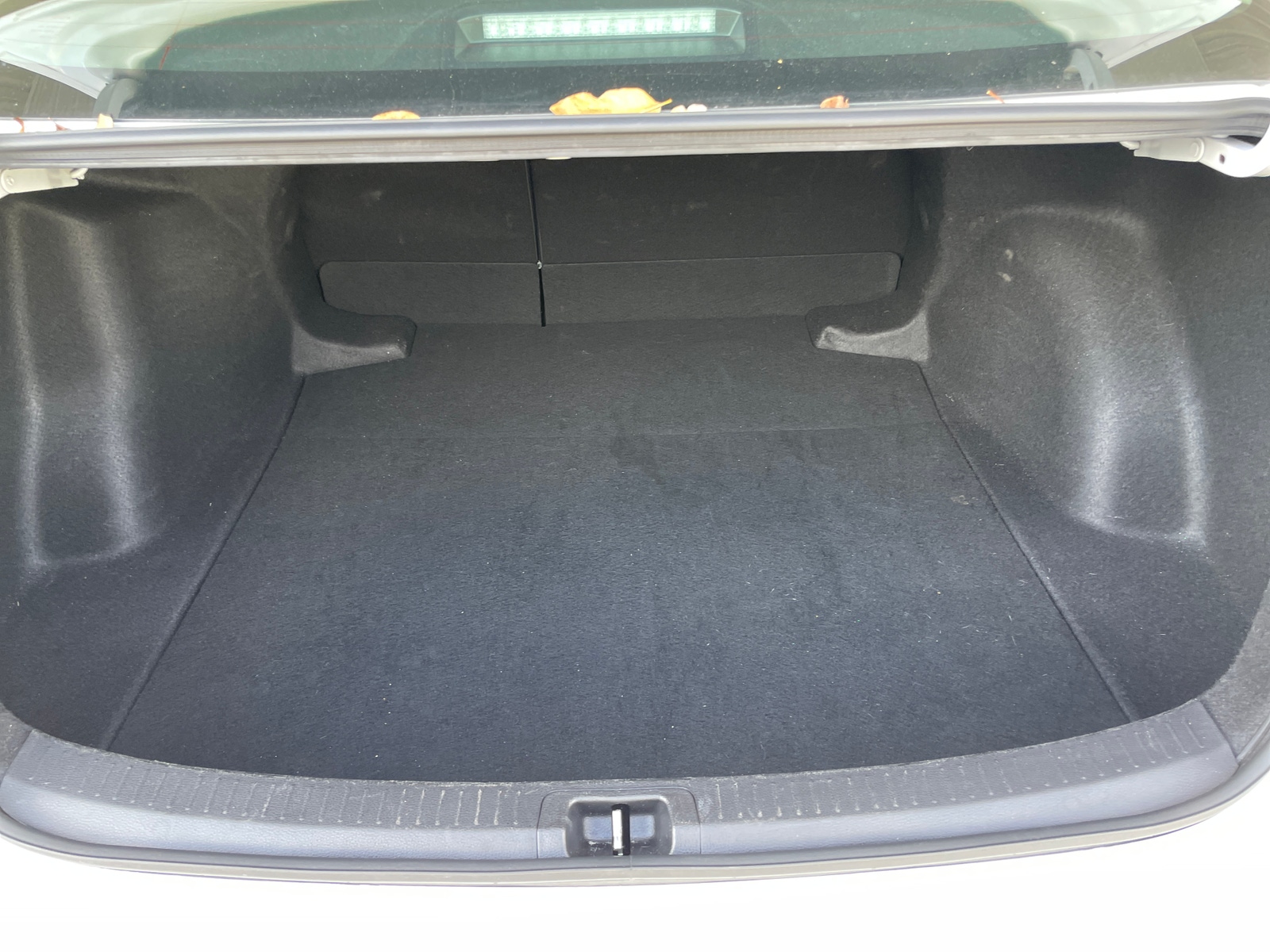 Thumbnail: 2025 Toyota Corolla - 5