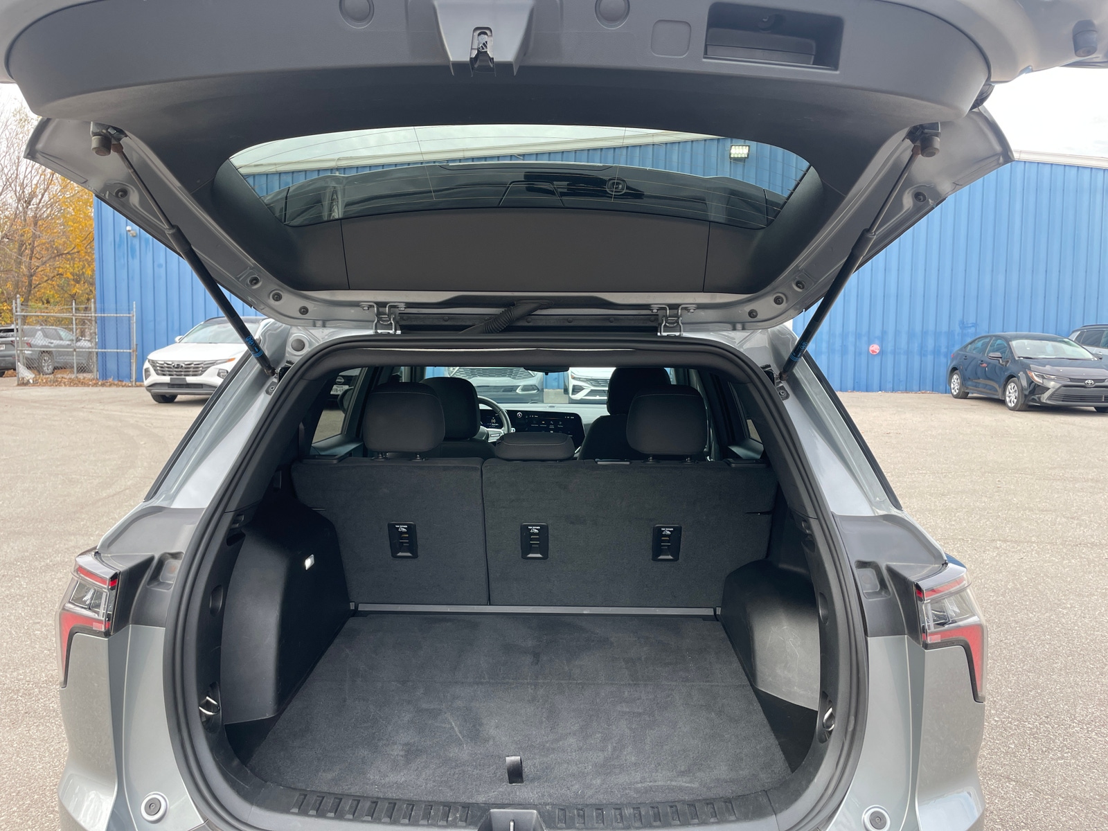 Thumbnail: 2025 Chevrolet Equinox - 6