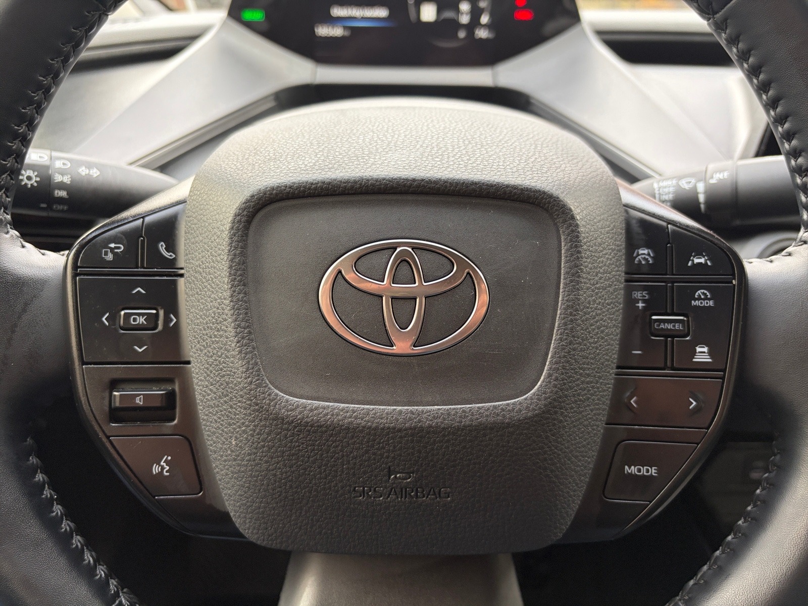 Thumbnail: 2025 Toyota Prius - 5