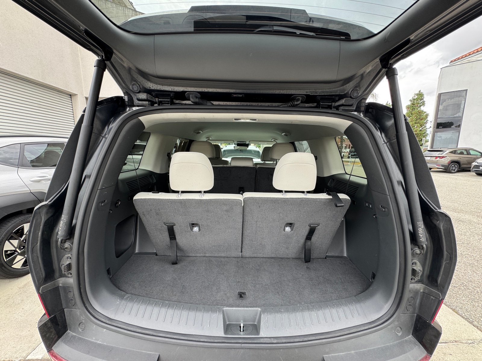 Thumbnail: 2025 Hyundai Santa Fe - 7