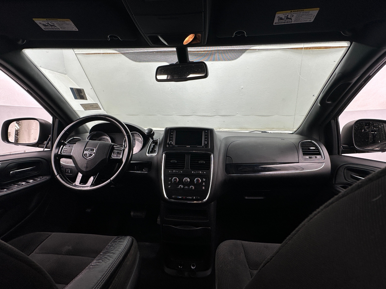 Thumbnail: 2019 Dodge Grand Caravan - 3