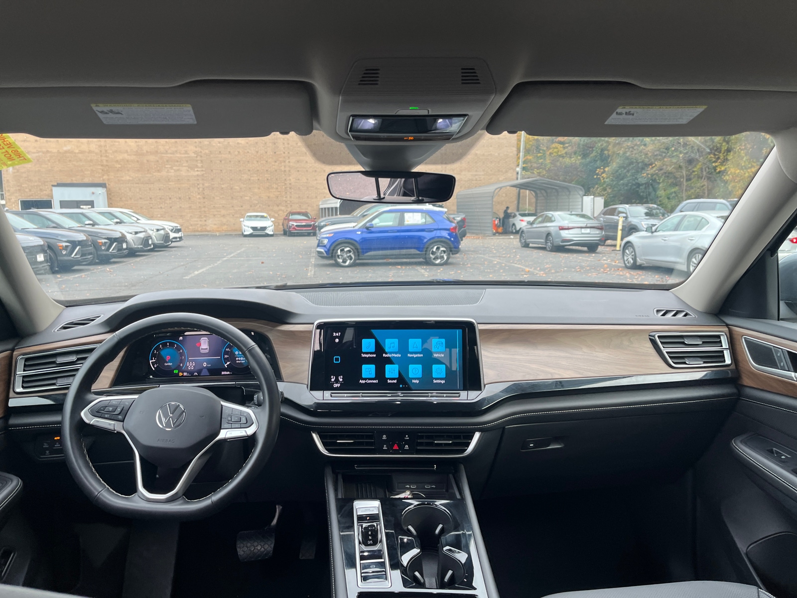 Thumbnail: 2025 Volkswagen Atlas - 2