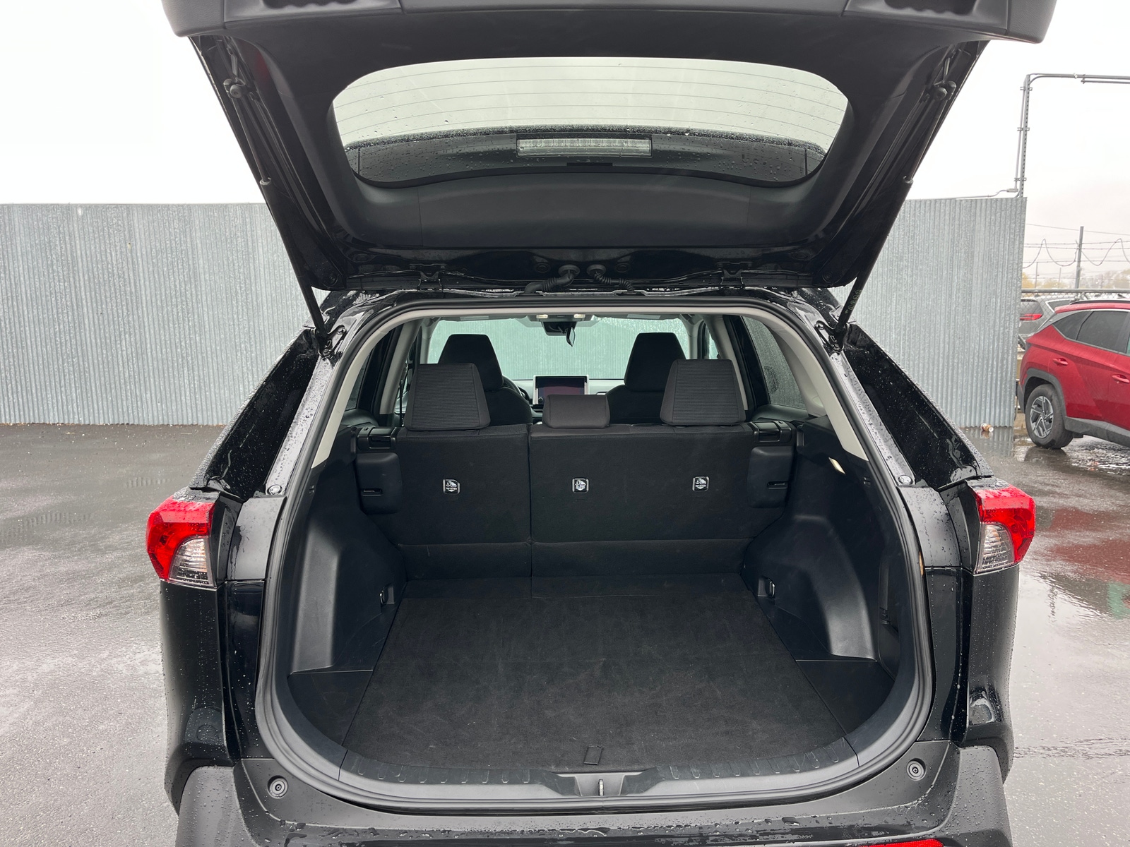 Thumbnail: 2025 Toyota RAV4 - 6