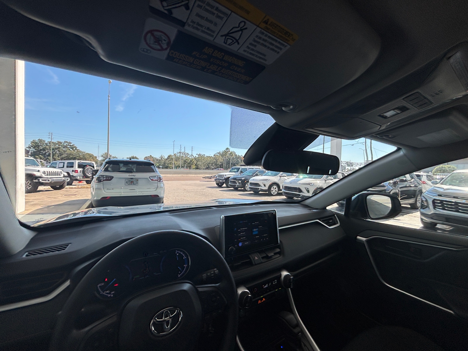 Thumbnail: 2025 Toyota RAV4 - 3