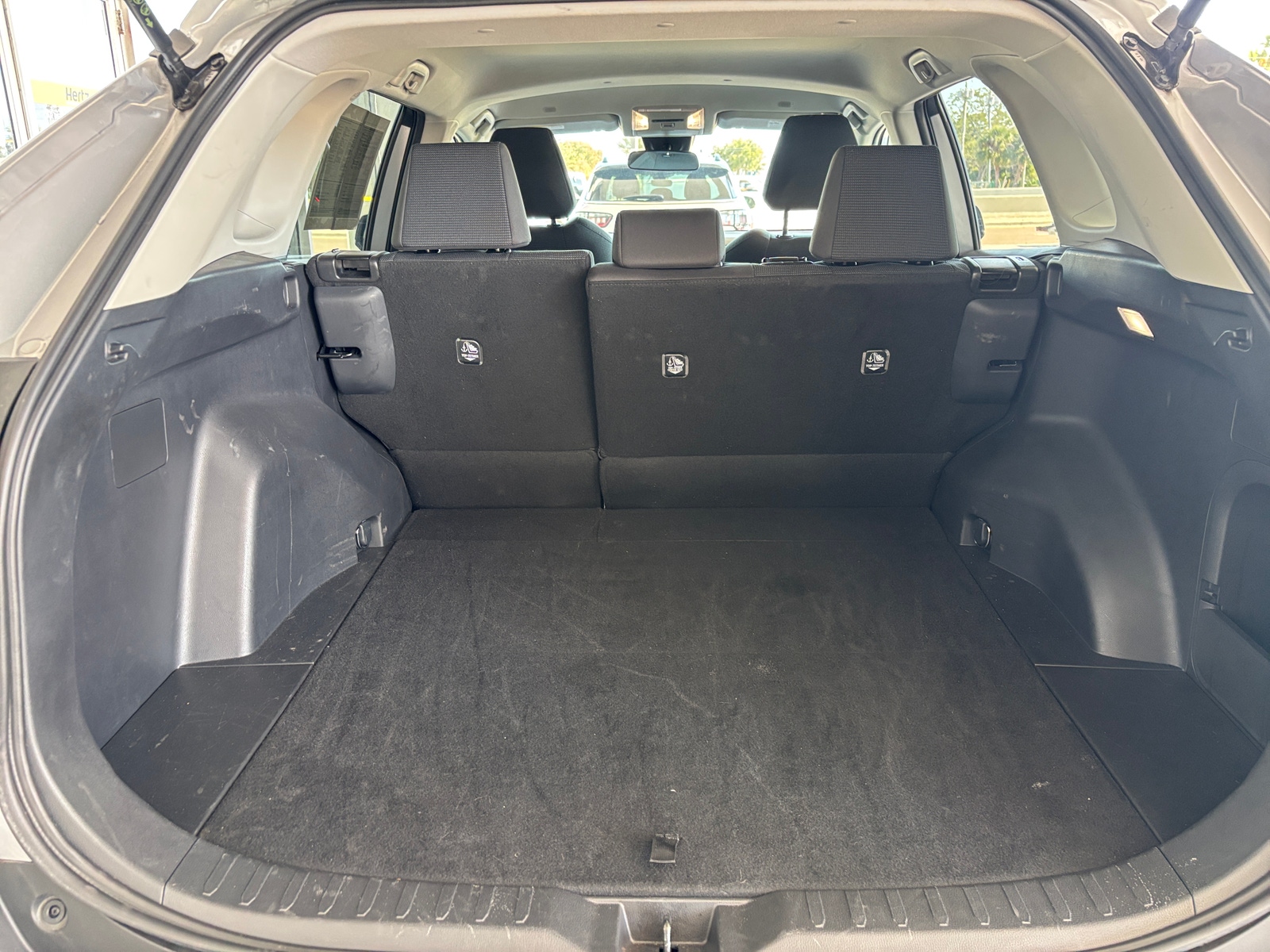 Thumbnail: 2025 Toyota RAV4 - 6