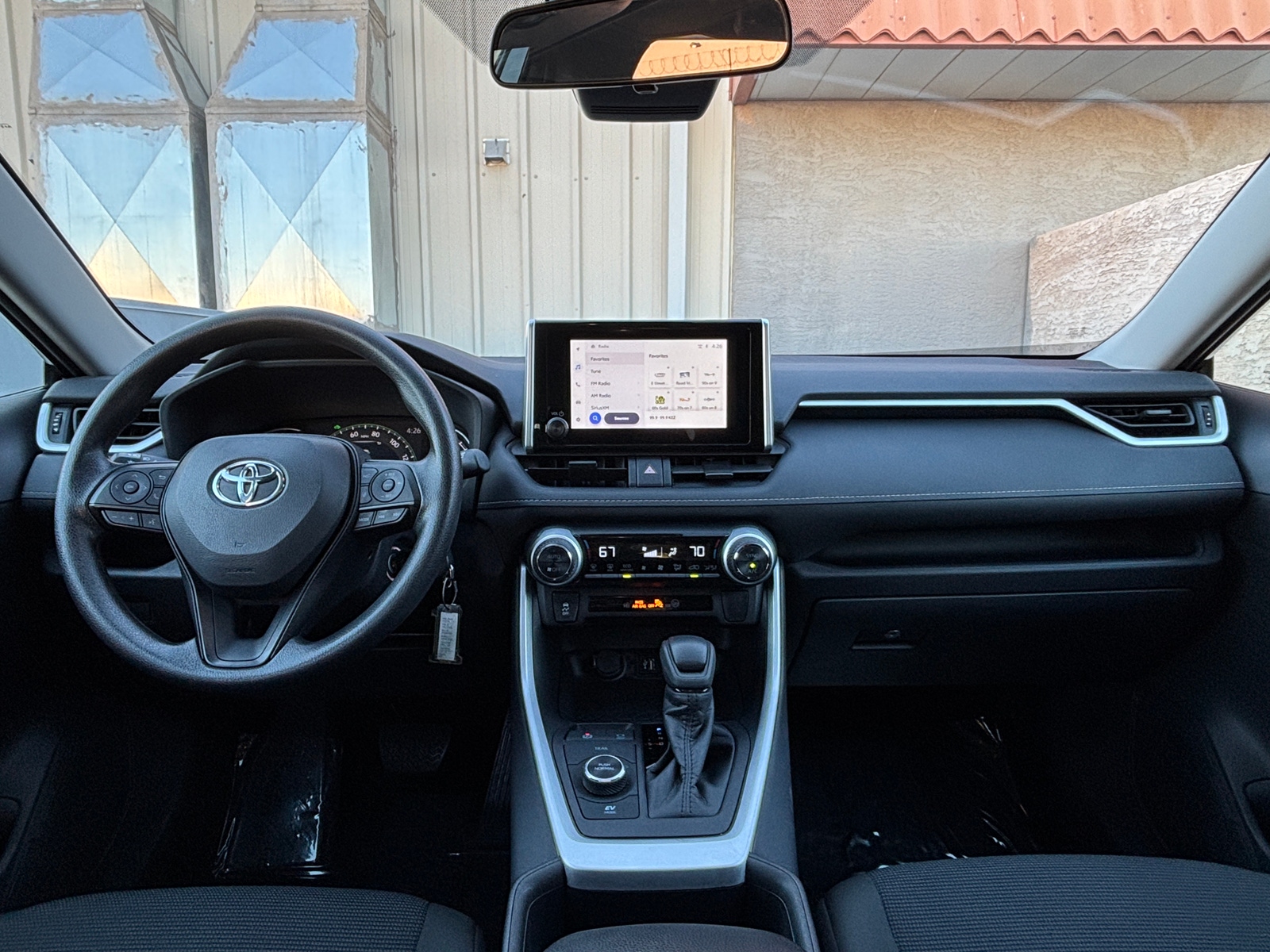 Thumbnail: 2025 Toyota RAV4 - 3