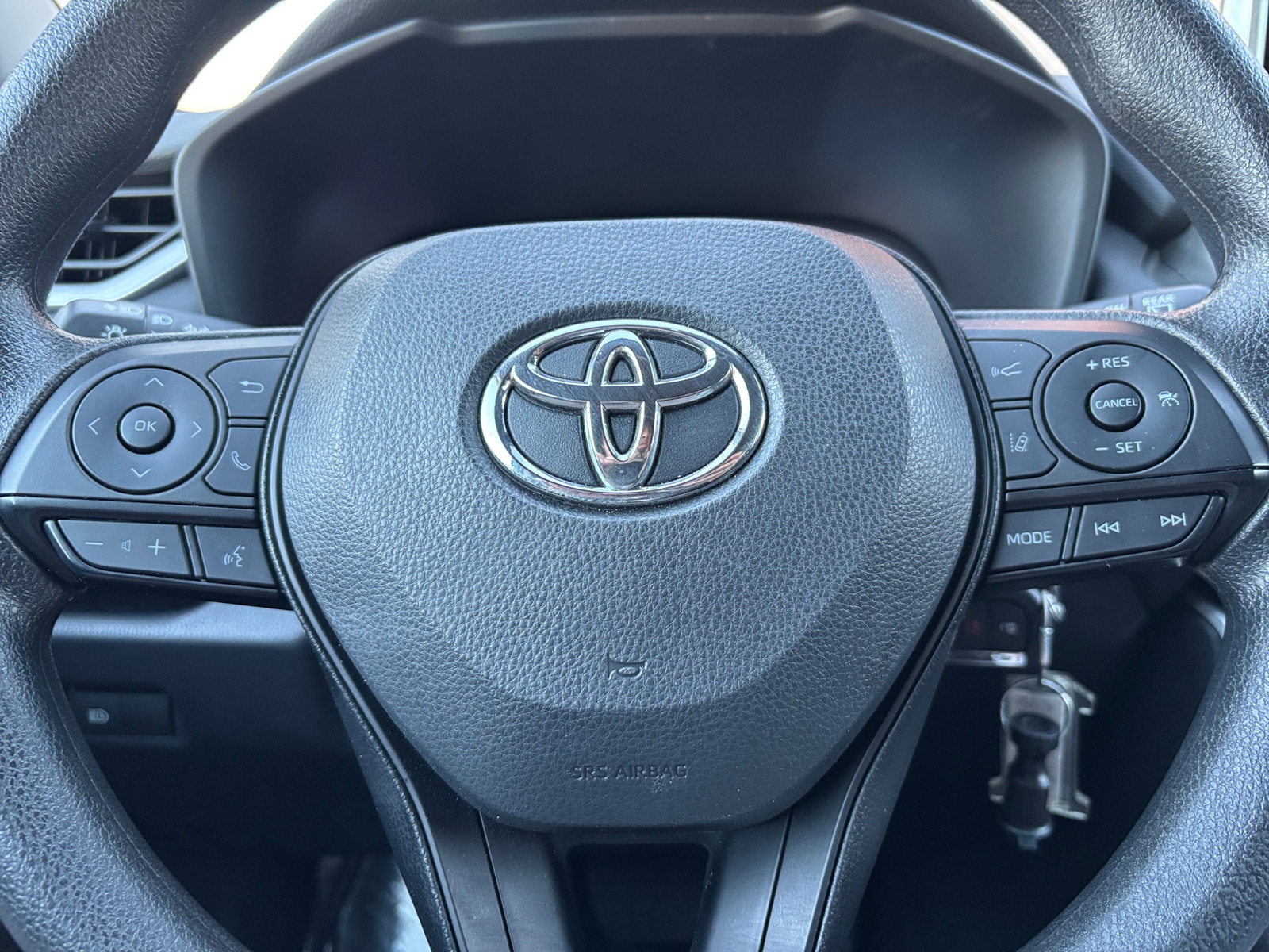 Thumbnail: 2025 Toyota RAV4 - 5