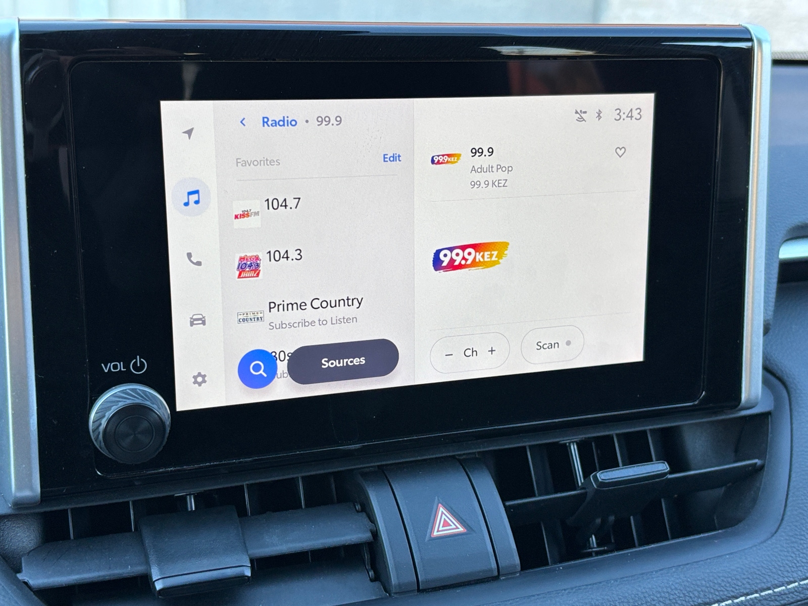 Thumbnail: 2025 Toyota RAV4 - 4