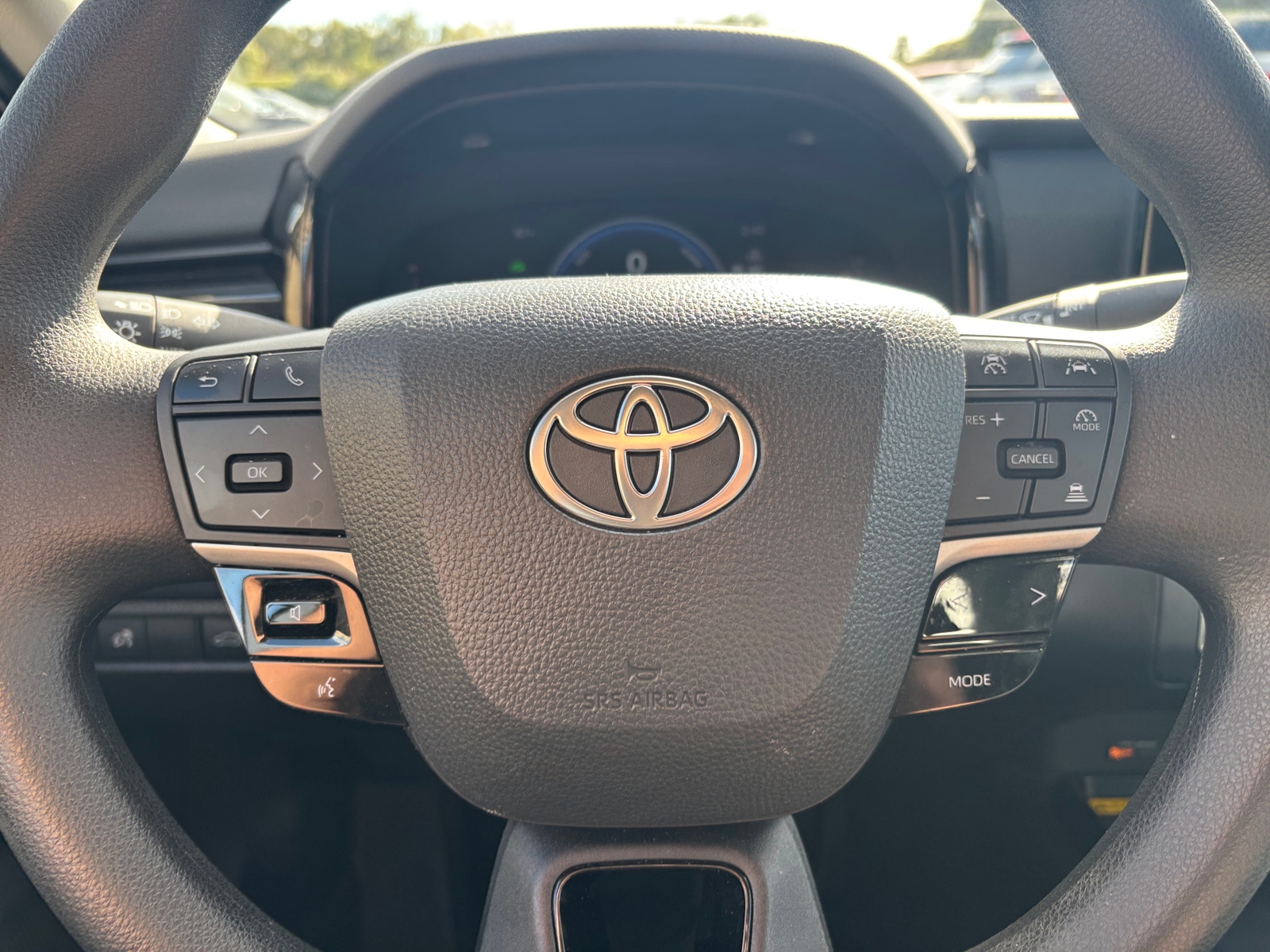 Thumbnail: 2025 Toyota Camry - 5