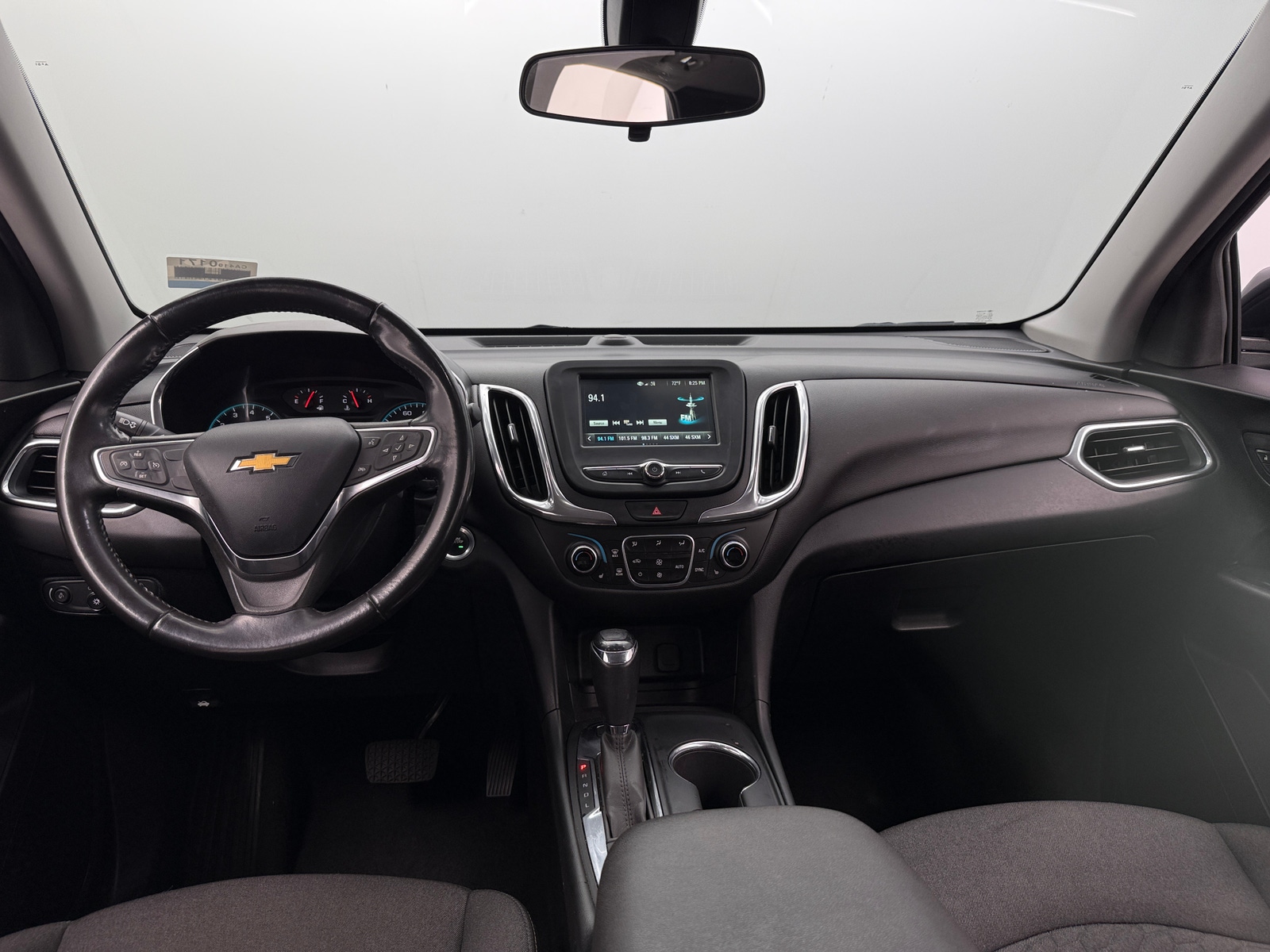 Thumbnail: 2018 Chevrolet Equinox - 3