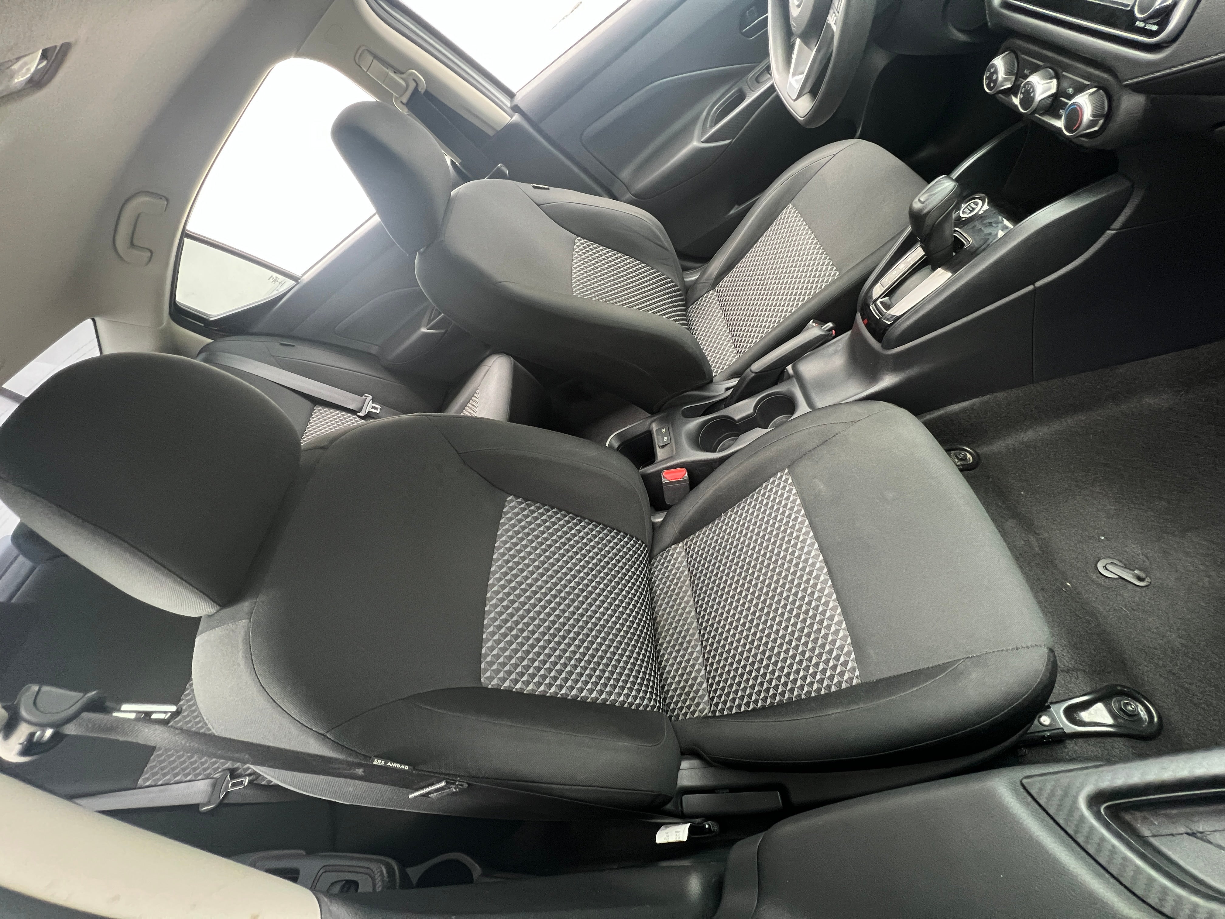 2021 Nissan Versa Sedan