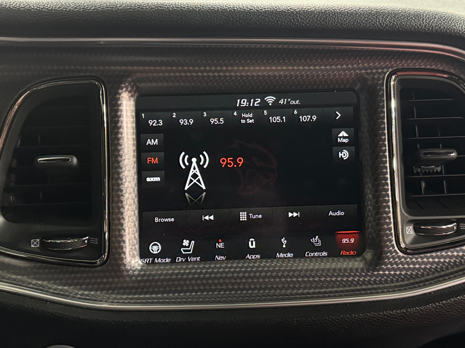 Thumbnail: 2019 Dodge Challenger - 3