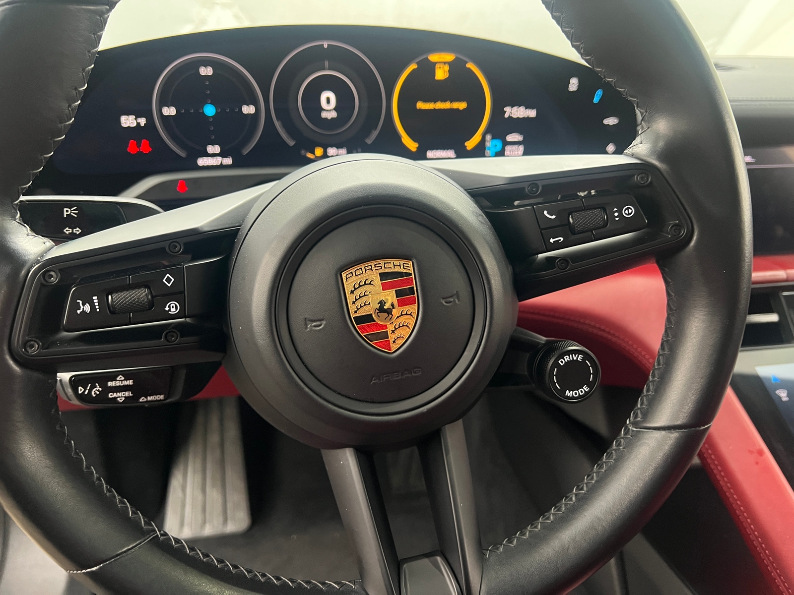 Thumbnail: 2020 Porsche Taycan - 4