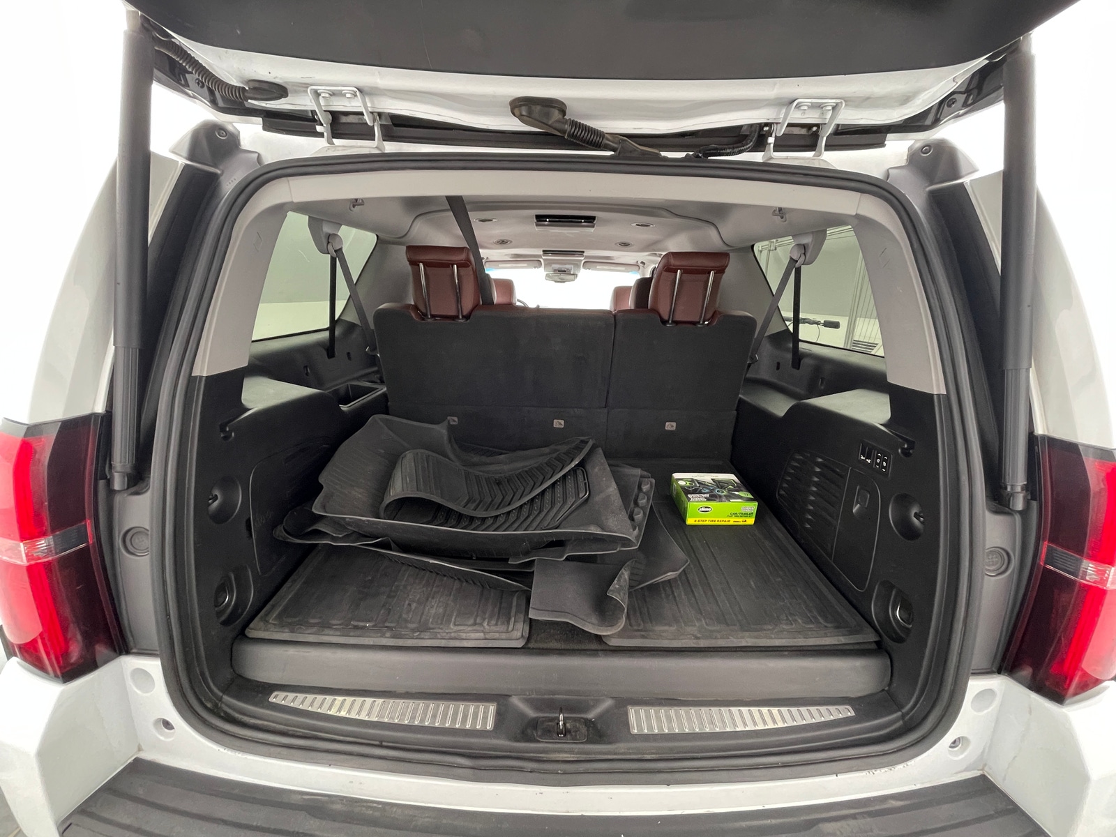 Thumbnail: 2020 Chevrolet Suburban - 6