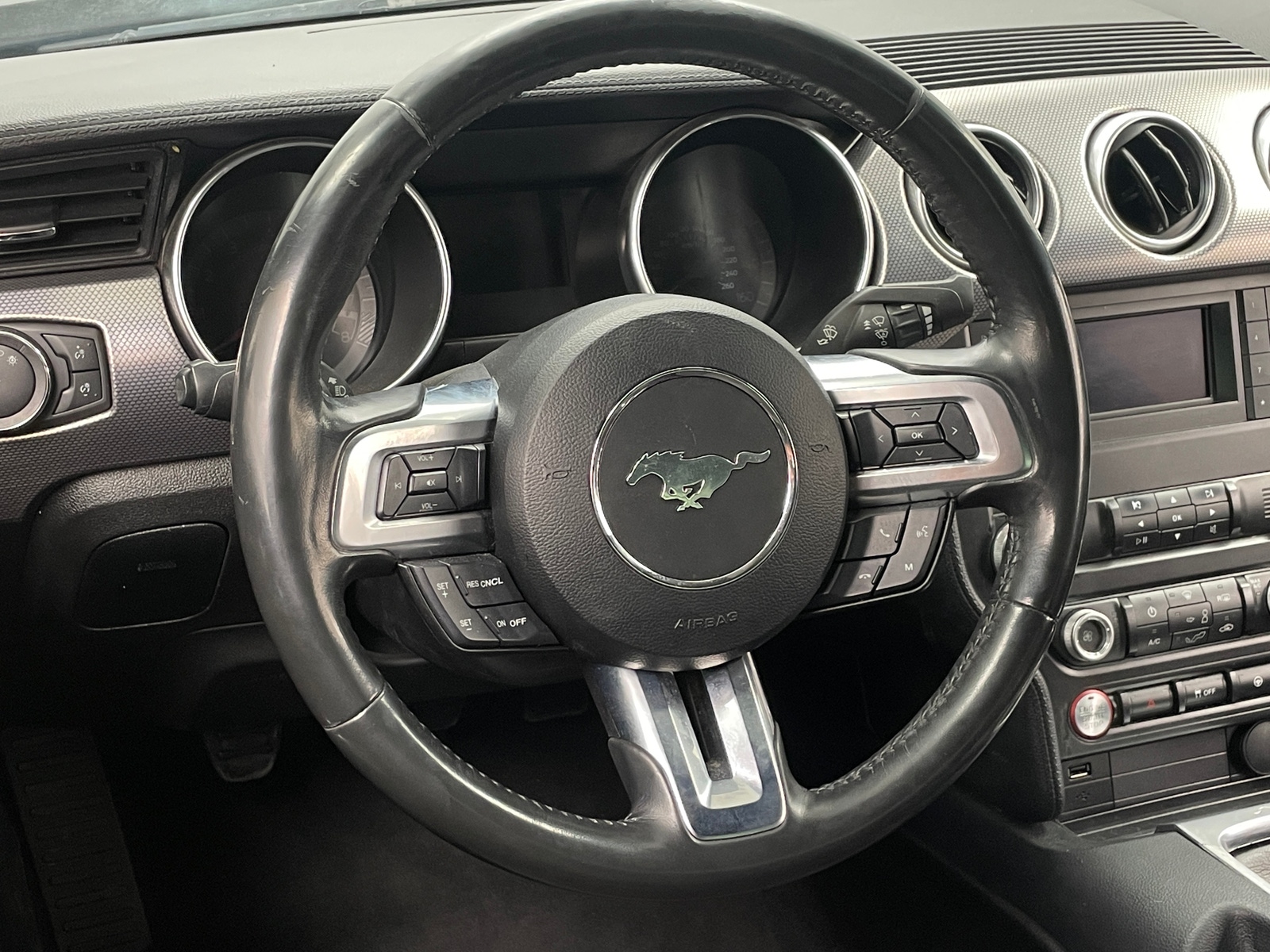 Thumbnail: 2021 Ford Mustang - 4