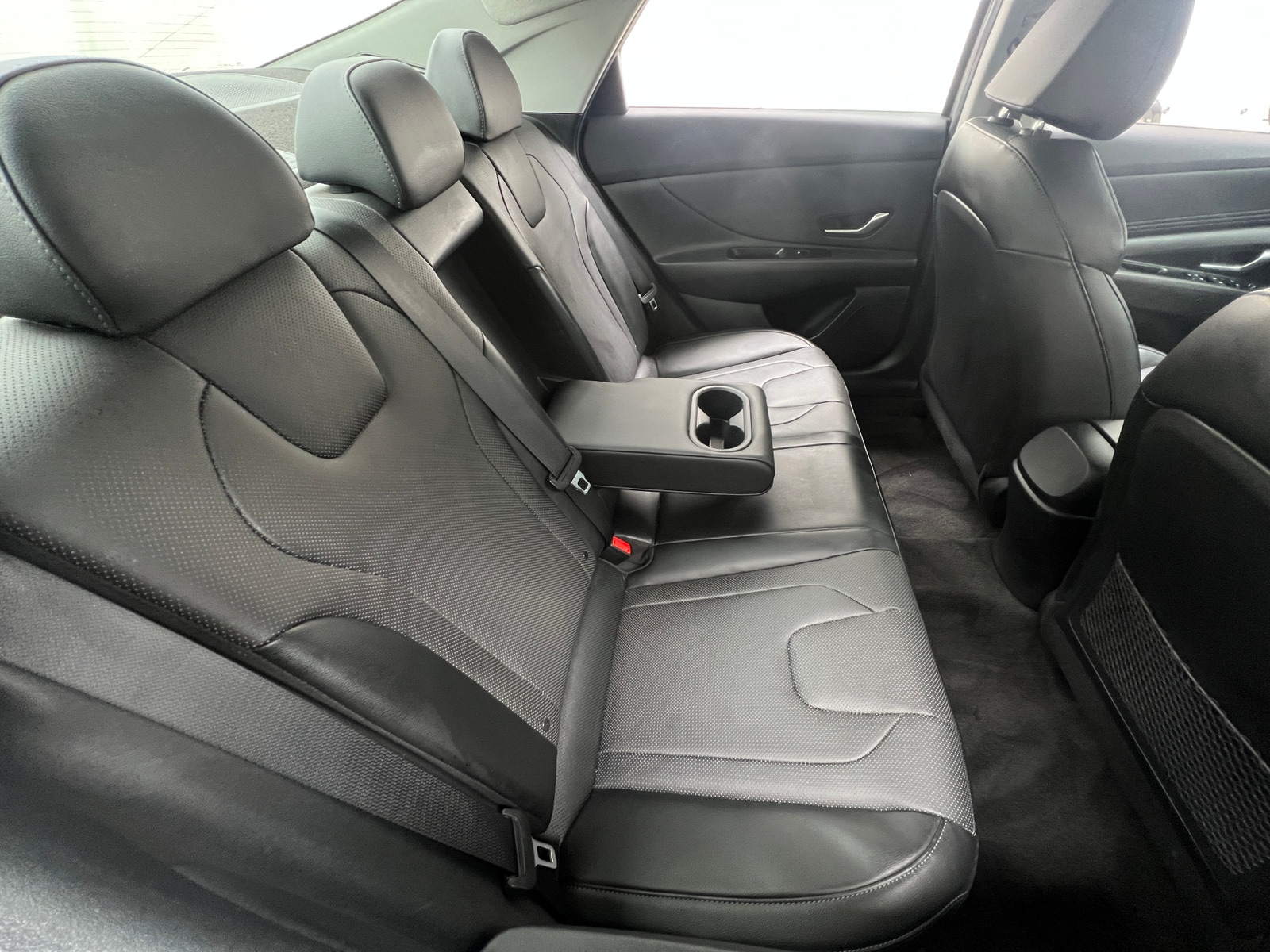 Thumbnail: 2023 Hyundai Elantra - 5