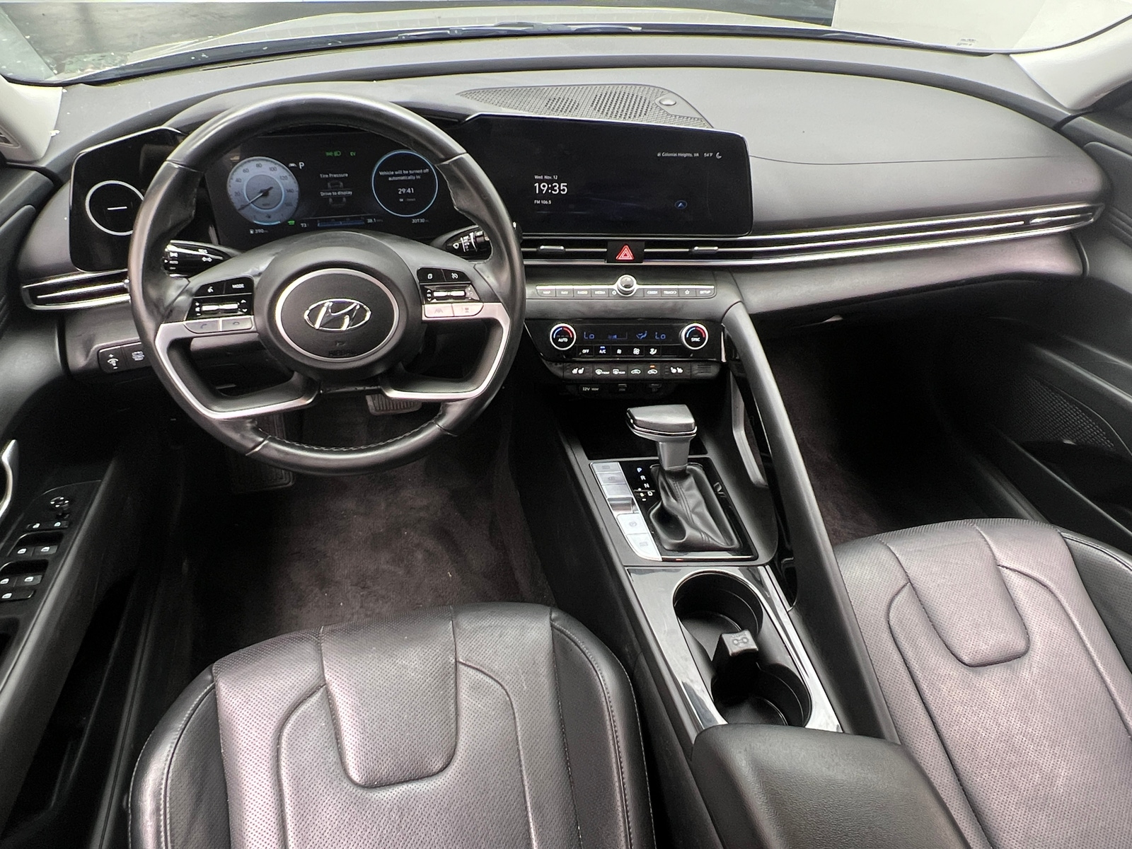 Thumbnail: 2023 Hyundai Elantra - 2