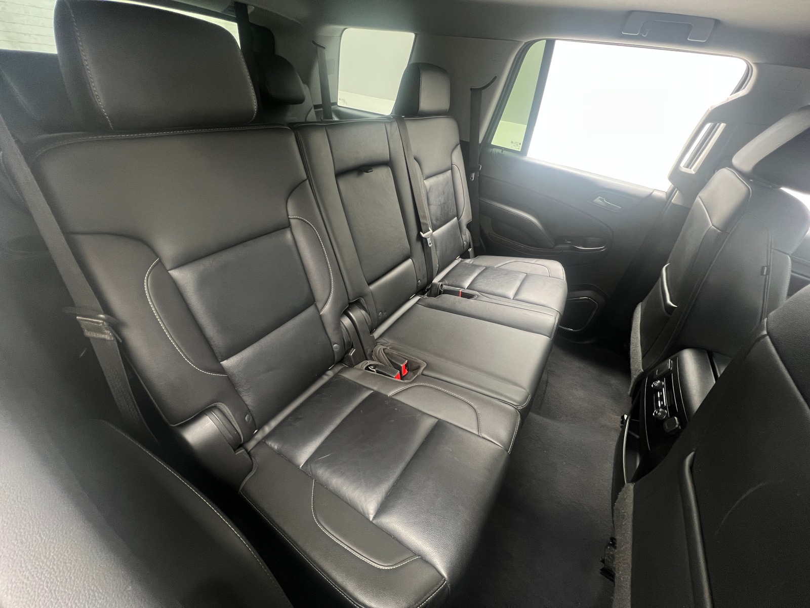 Thumbnail: 2019 Chevrolet Tahoe - 5