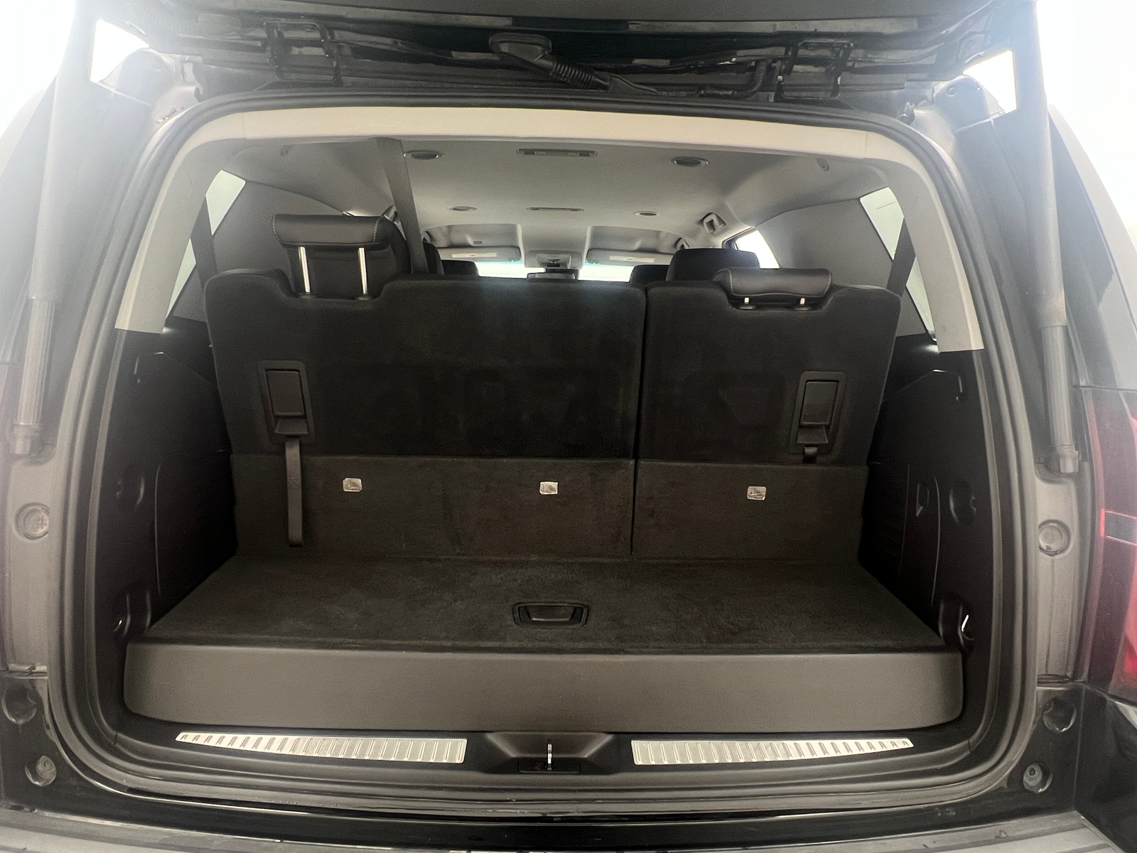 Thumbnail: 2019 Chevrolet Tahoe - 6