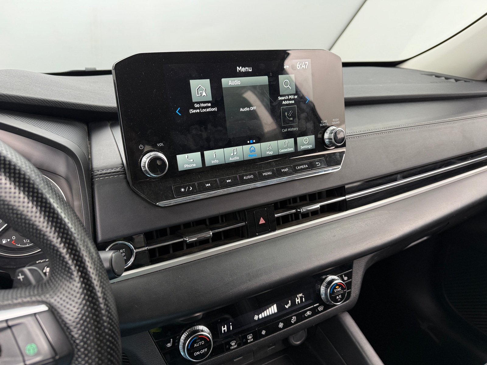 Thumbnail: 2024 Mitsubishi Outlander - 3