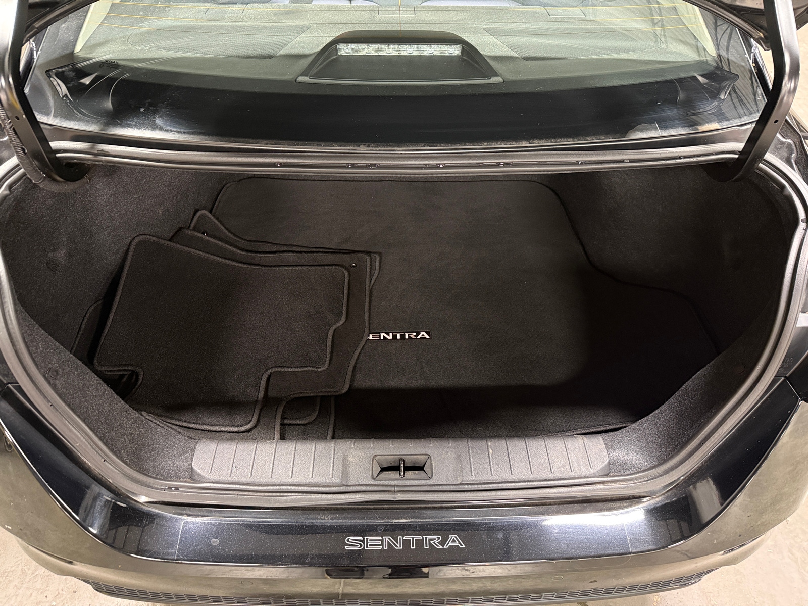 Thumbnail: 2022 Nissan Sentra - 7