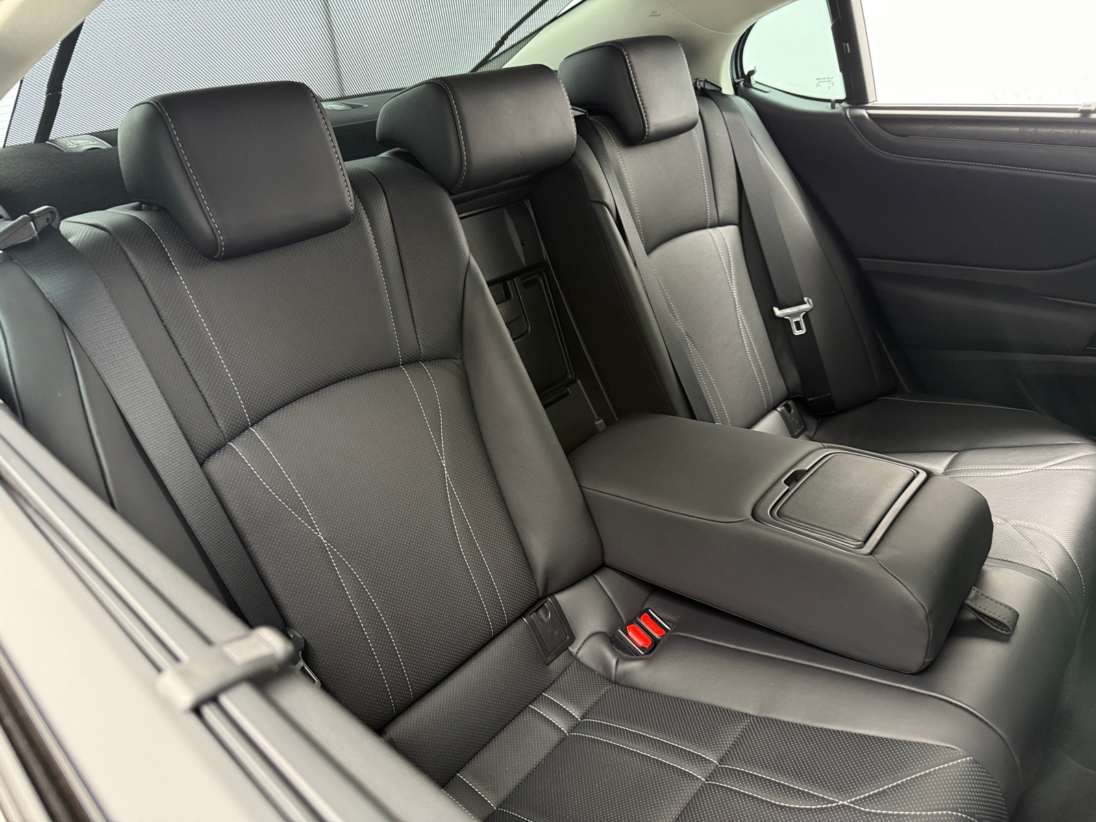 Thumbnail: 2022 Lexus ES - 5