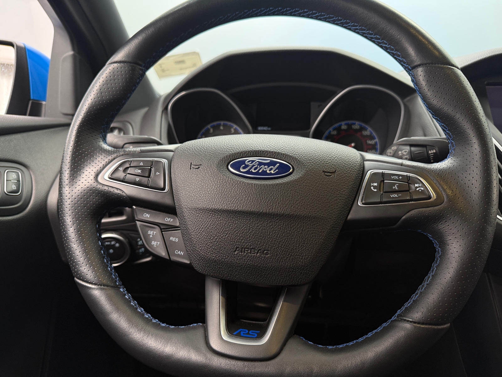 Thumbnail: 2017 Ford Focus - 4