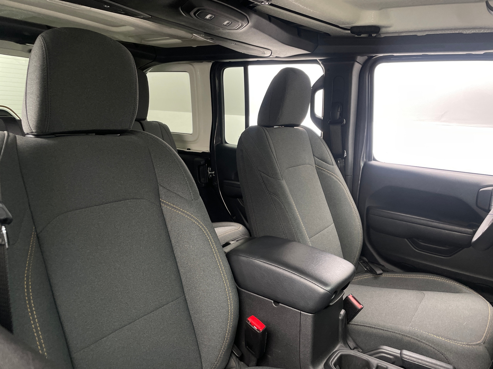 Thumbnail: 2025 Jeep Wrangler - 2