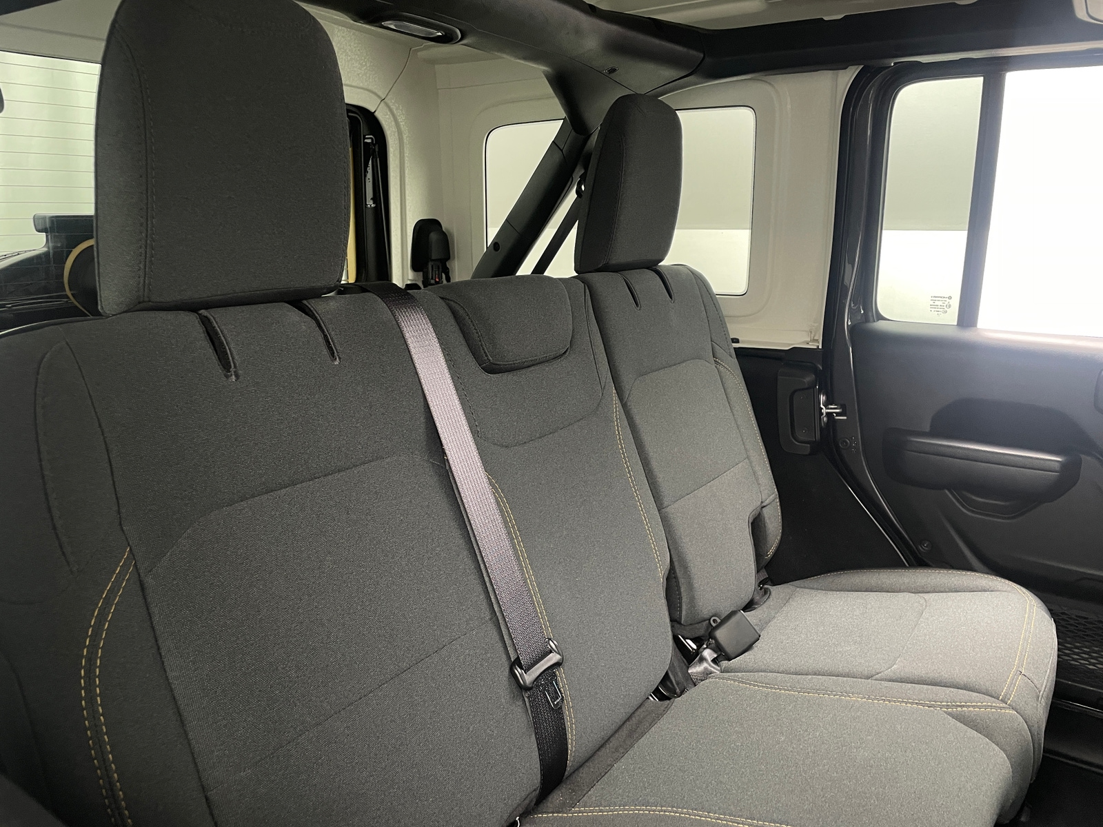 Thumbnail: 2025 Jeep Wrangler - 6