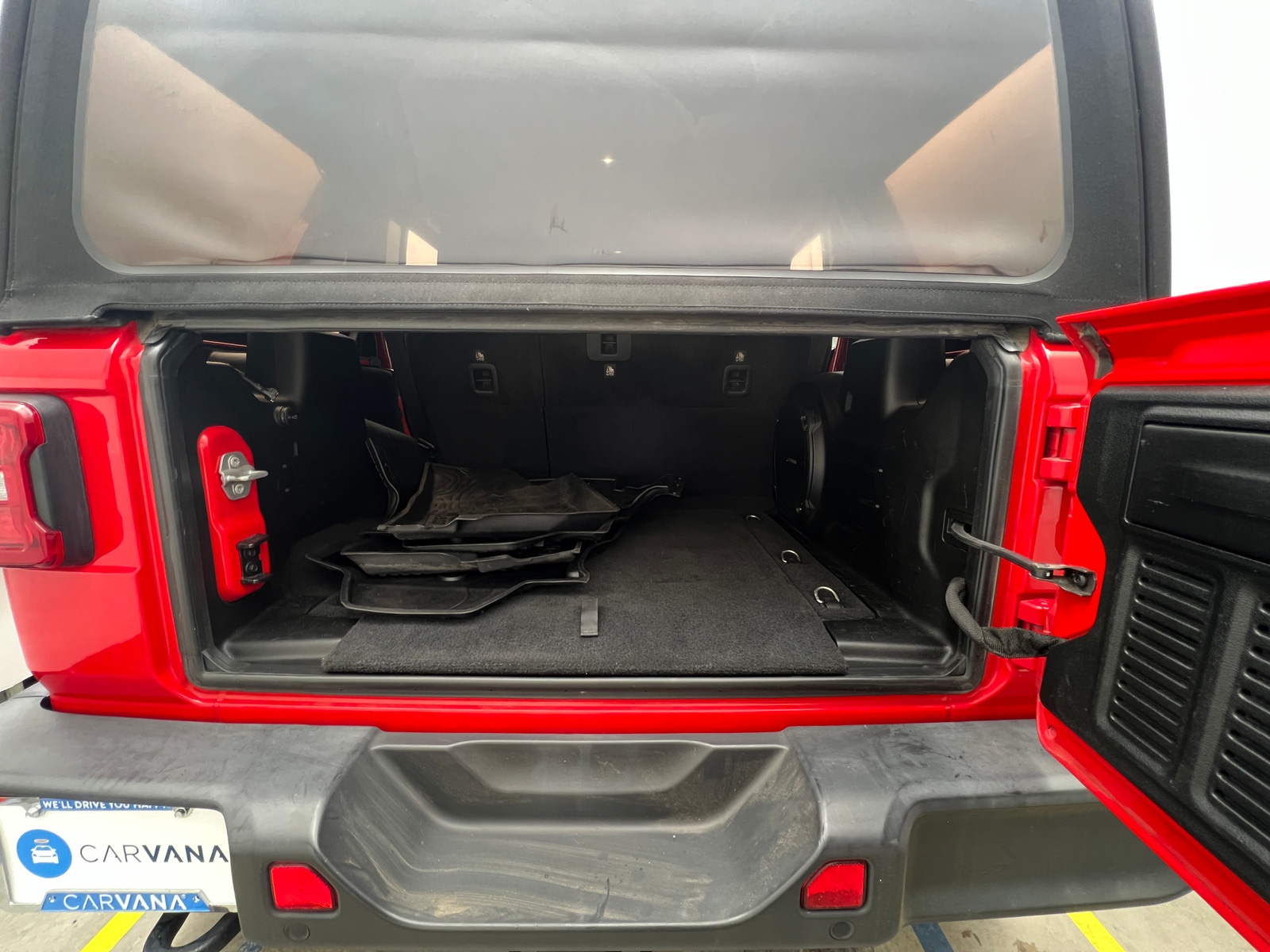 Thumbnail: 2018 Jeep Wrangler - 6