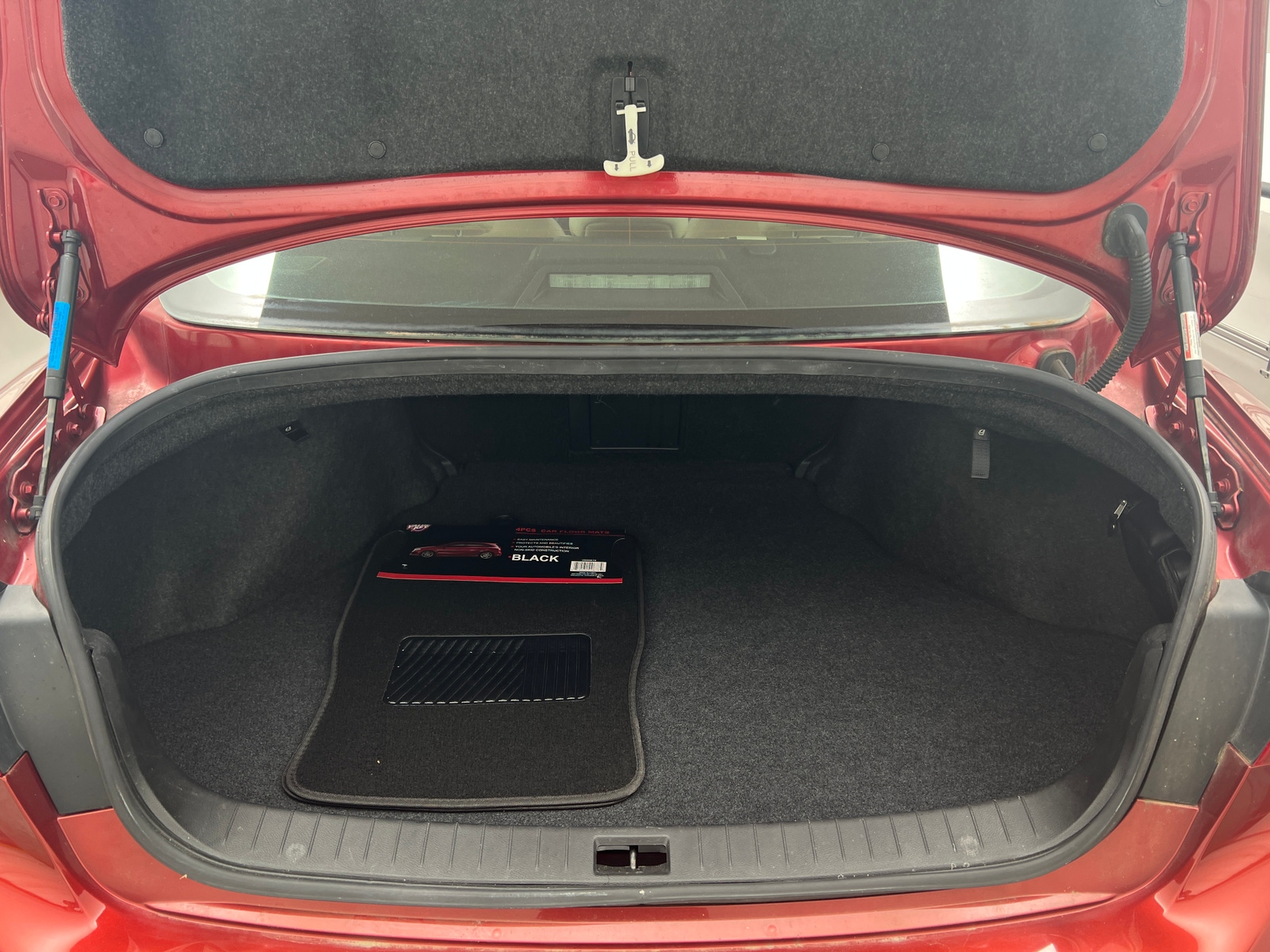 Thumbnail: 2014 INFINITI Q50 - 6