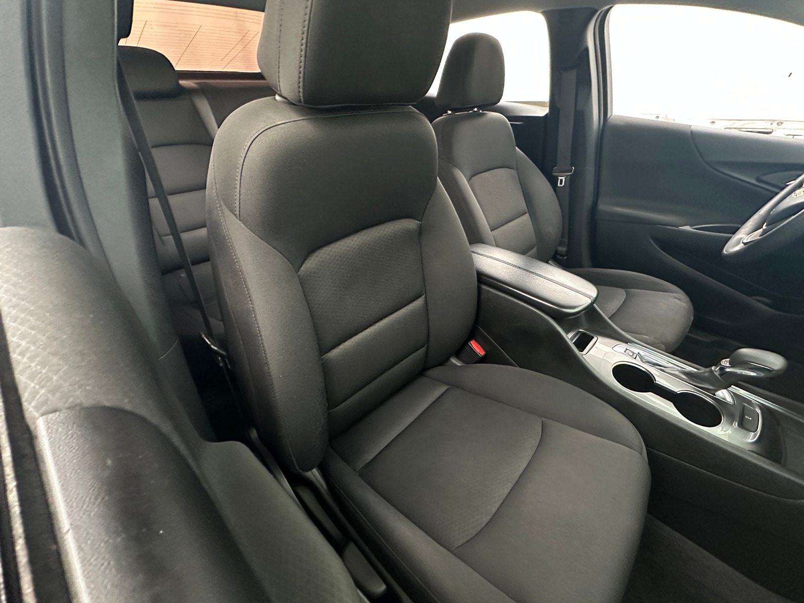 Thumbnail: 2022 Chevrolet Malibu - 2