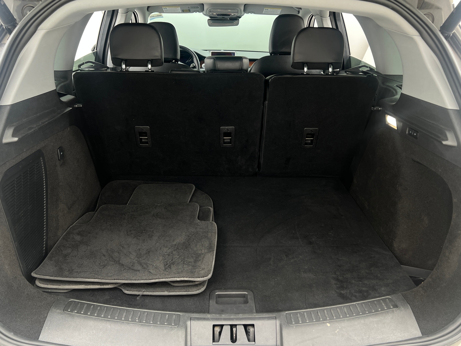 Thumbnail: 2022 Lincoln Corsair - 6